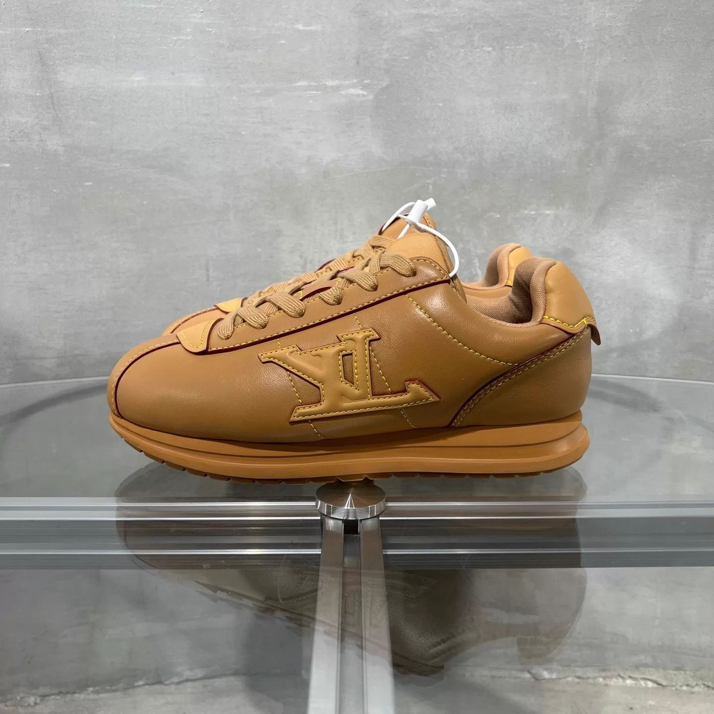 Louis Vuitton LV Brown UK8 Sneaker Size US 9 / EU 42 - 3 Thumbnail