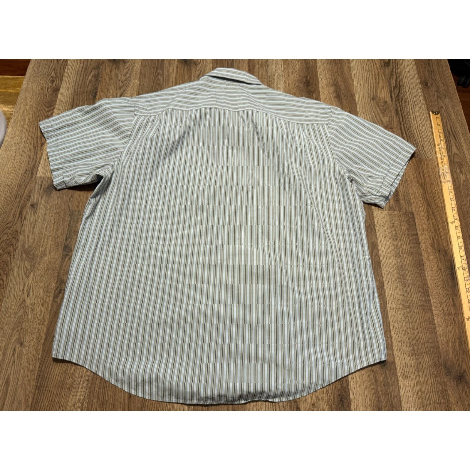Van Heusen Van Heusen Shirt Mens XL Striped Button Up Blue Green Grey 17-17.5 Size US XL / EU 56 / 4 - 2 Thumbnail
