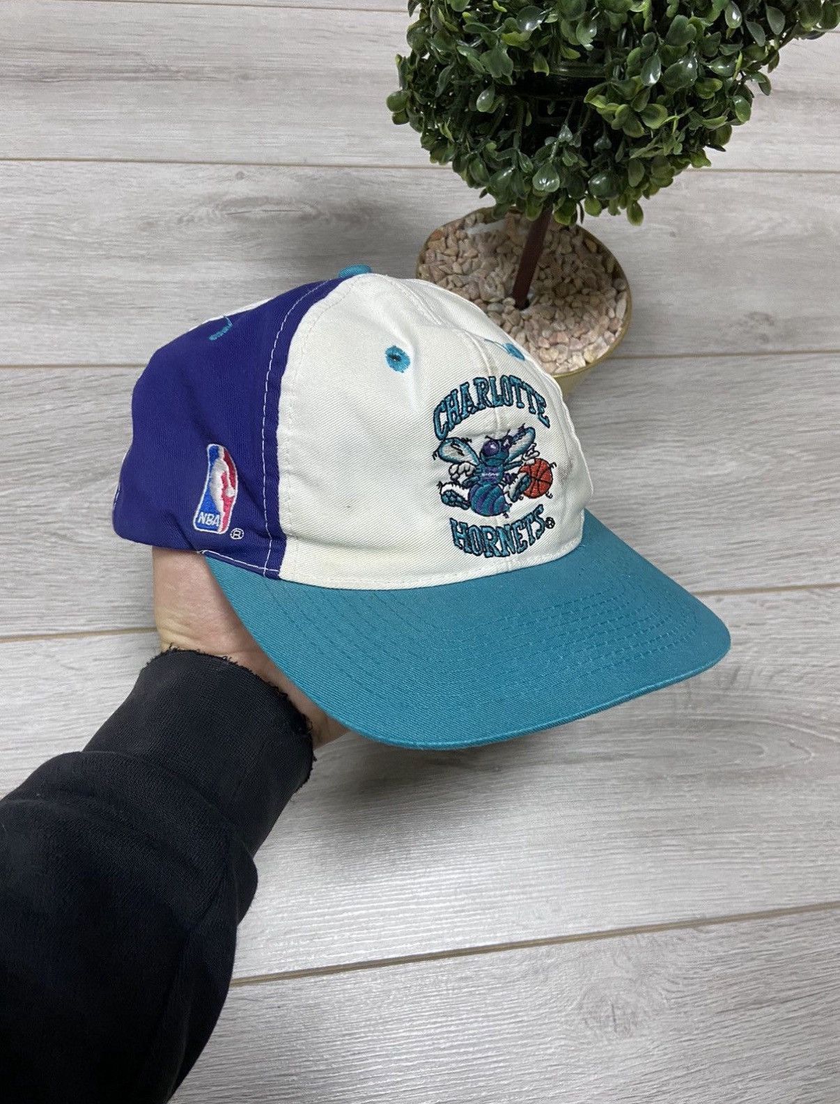 NBA Charlotte Hornets Starter vintage NBA hat cap SnapBack Size ONE SIZE - 1 Thumbnail
