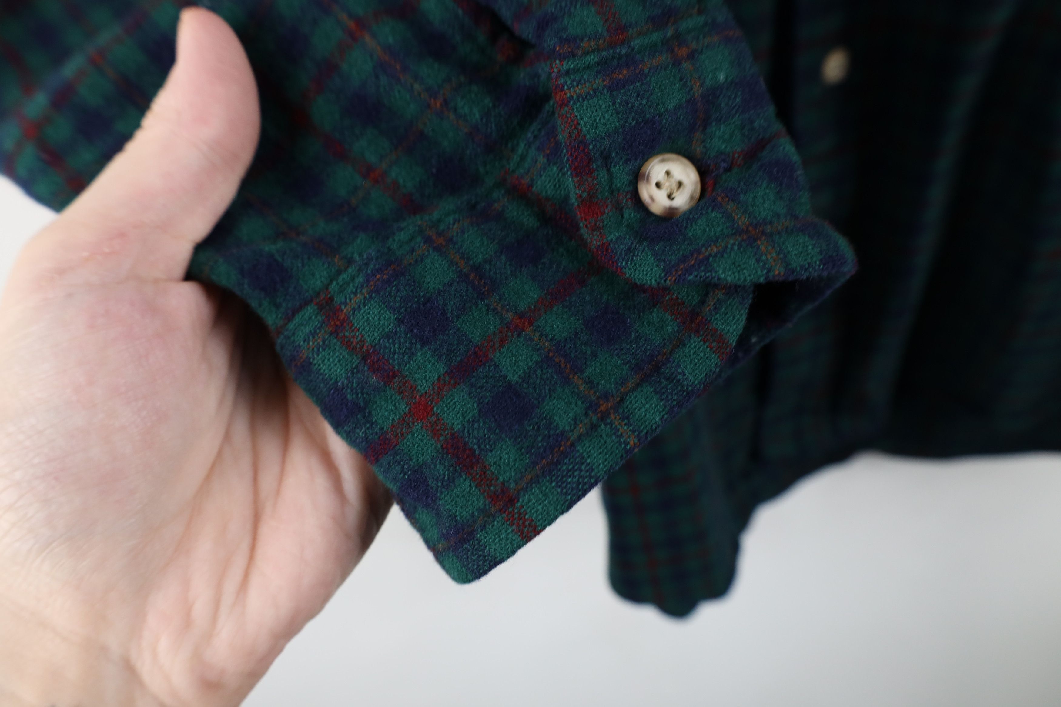 Pendleton Vintage 90s Pendleton Virgin Collared Button Shirt Plaid USA Size US L / EU 52-54 / 3 - 8 Thumbnail