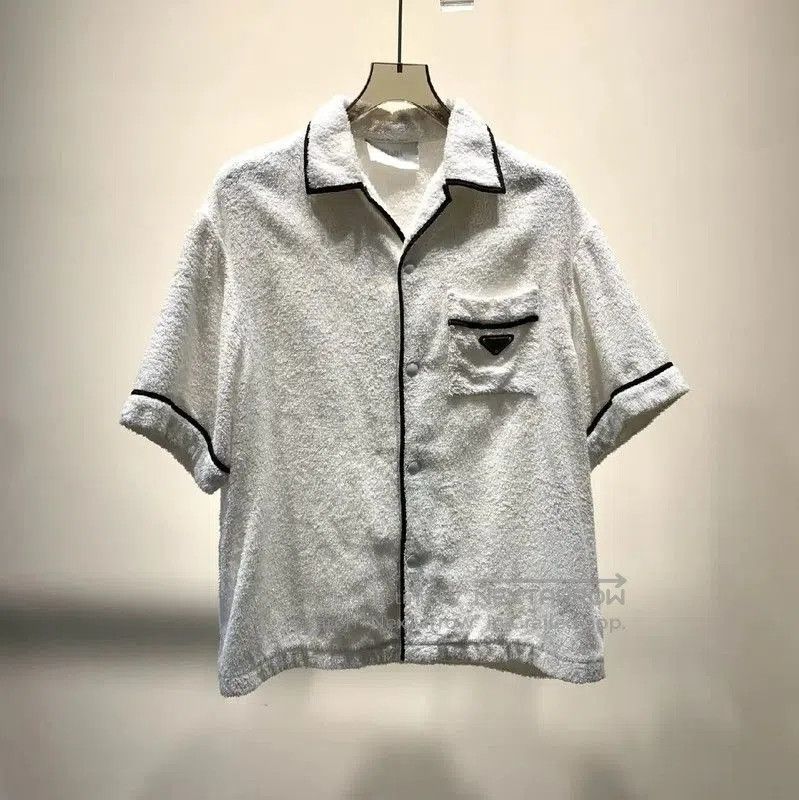 Prada Prada Men's White Cotton T-Shirt. Size US L / EU 52-54 / 3 - 1 Thumbnail