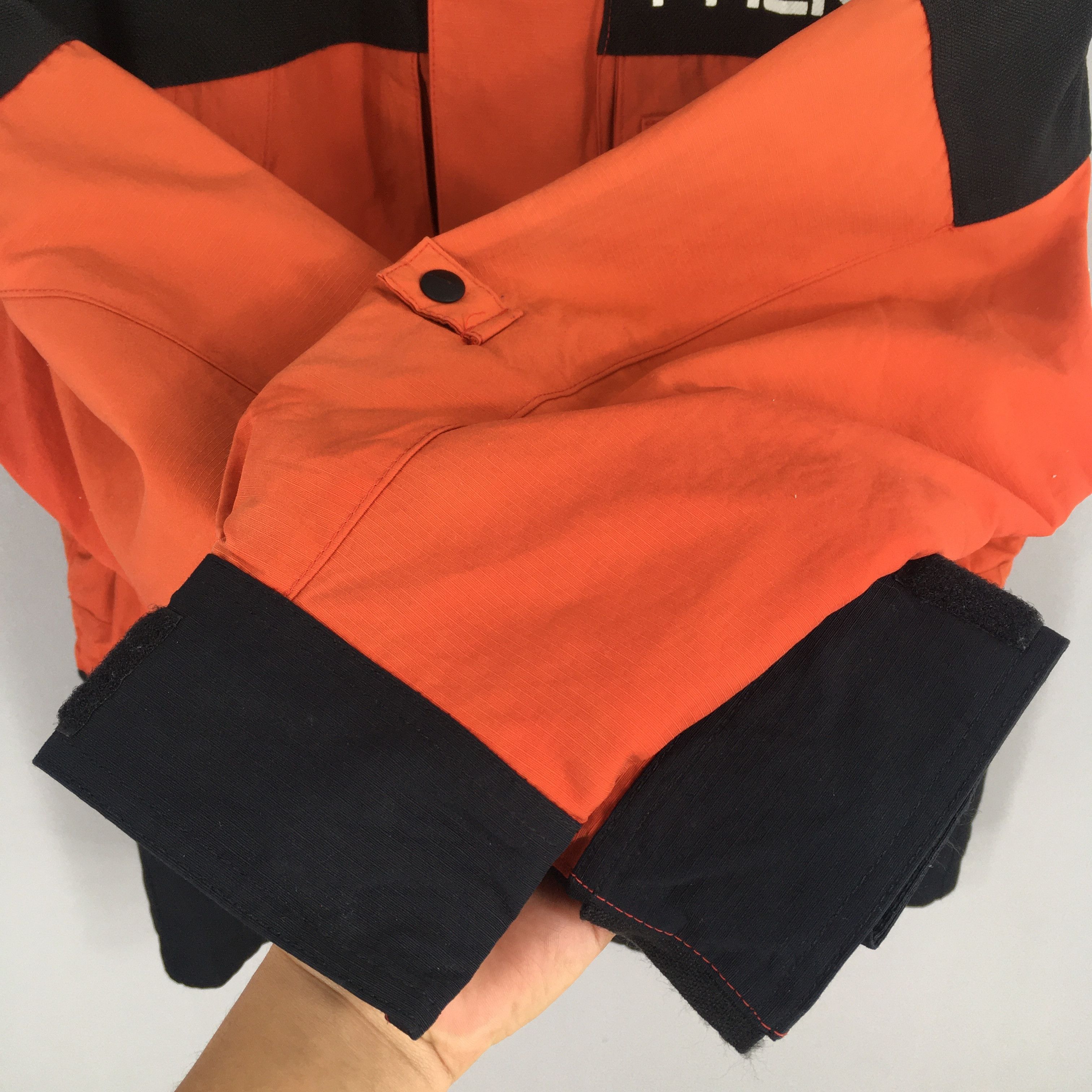 Phenix Vintage Phenix Red Black Ski Wear Retro Jacket Large Size US L / EU 52-54 / 3 - 4 Thumbnail