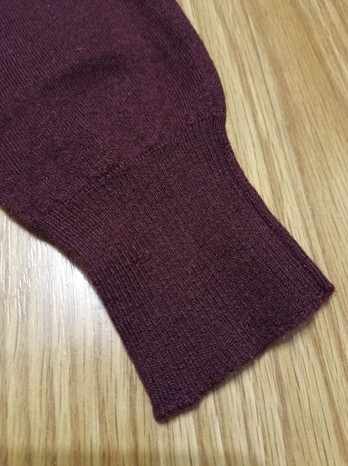 Hussein Chalayan CHALAYAN Burgundy Ultrafine Merino Wool Sweater Size M Size M / US 6-8 / IT 42-44 - 9 Thumbnail