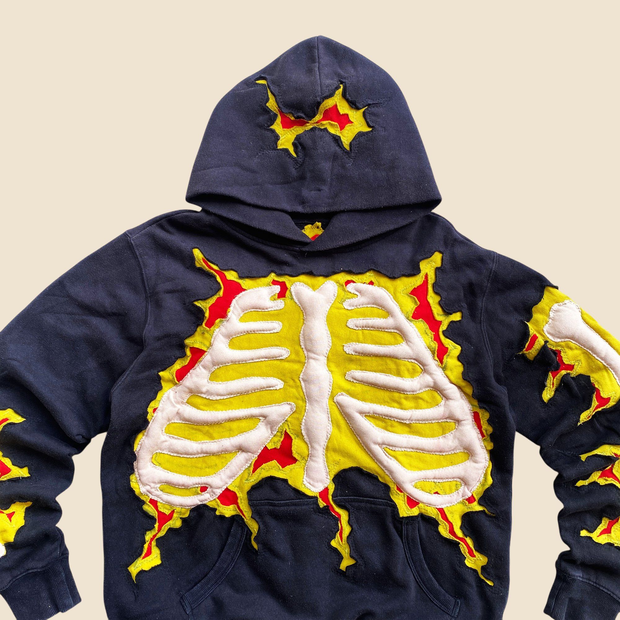 Handmade × Japanese Brand 1 OF 1 REWORKED 3D SKELETON YELLOW CRACKY HOODIE SIZE MEDIUM Size US M / EU 48-50 / 2 - 2 Thumbnail