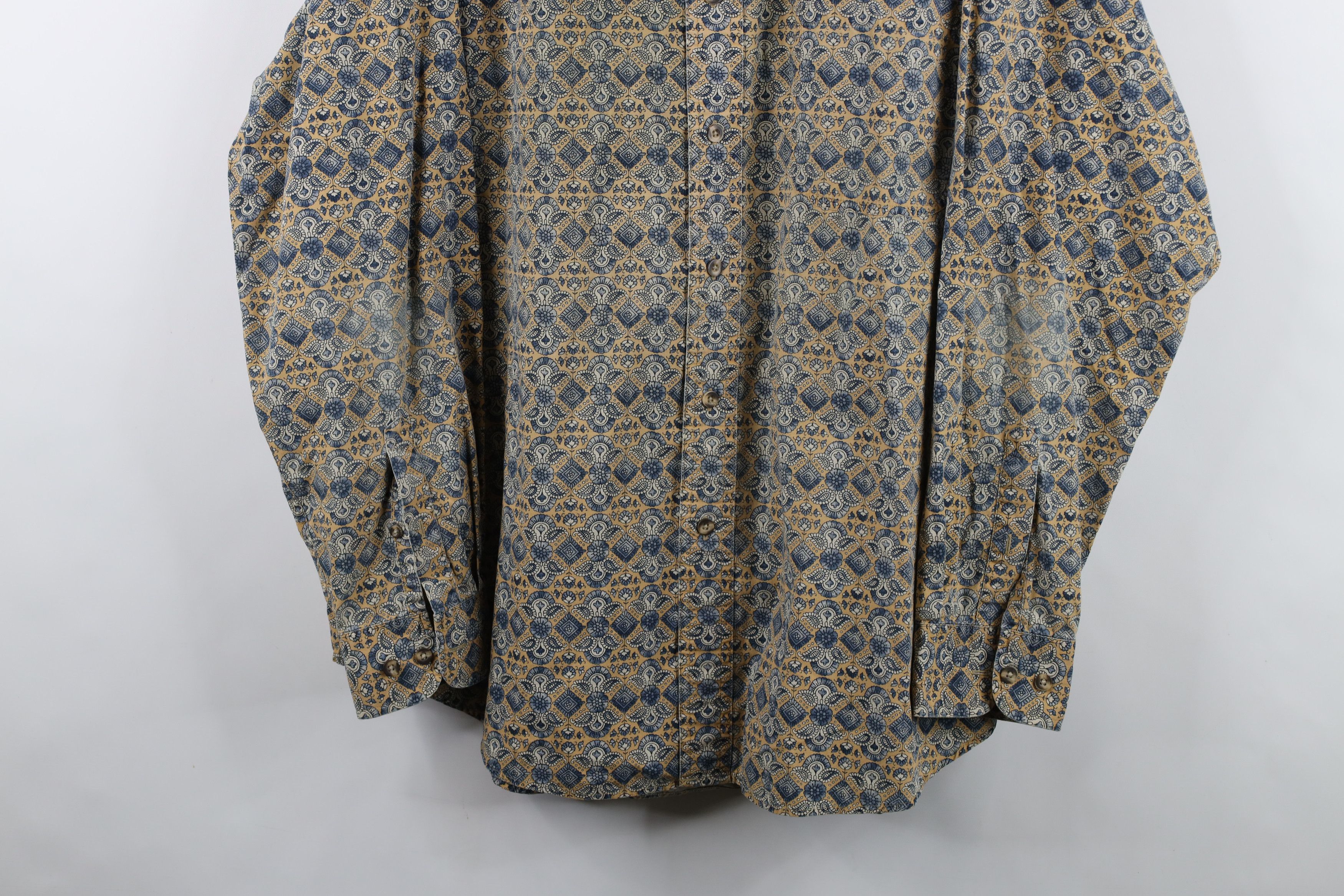 Vintage Vintage 90s Streetwear Flower Paisley Button Down Shirt Size US XL / EU 56 / 4 - 3 Thumbnail