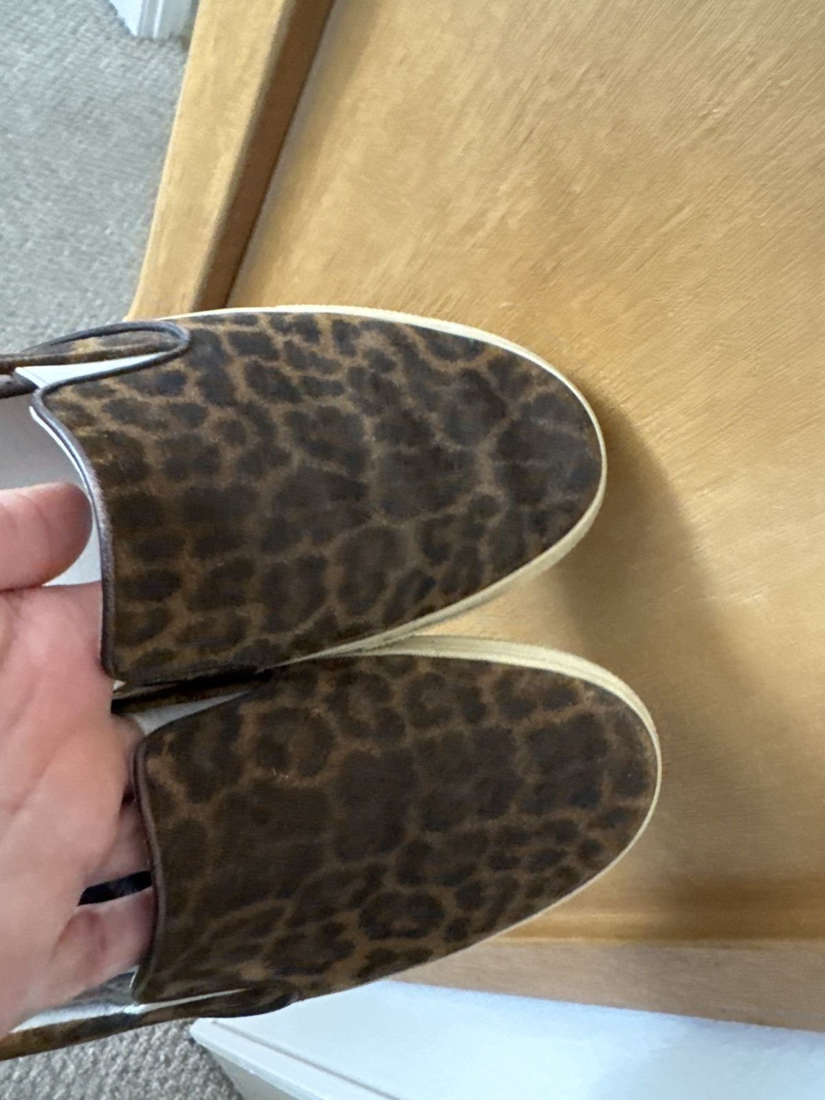 Saint Laurent Paris Saint Laurent Leopard Print Ladies Slip-On Shoes. Size US 8 / IT 38 - 6 Thumbnail