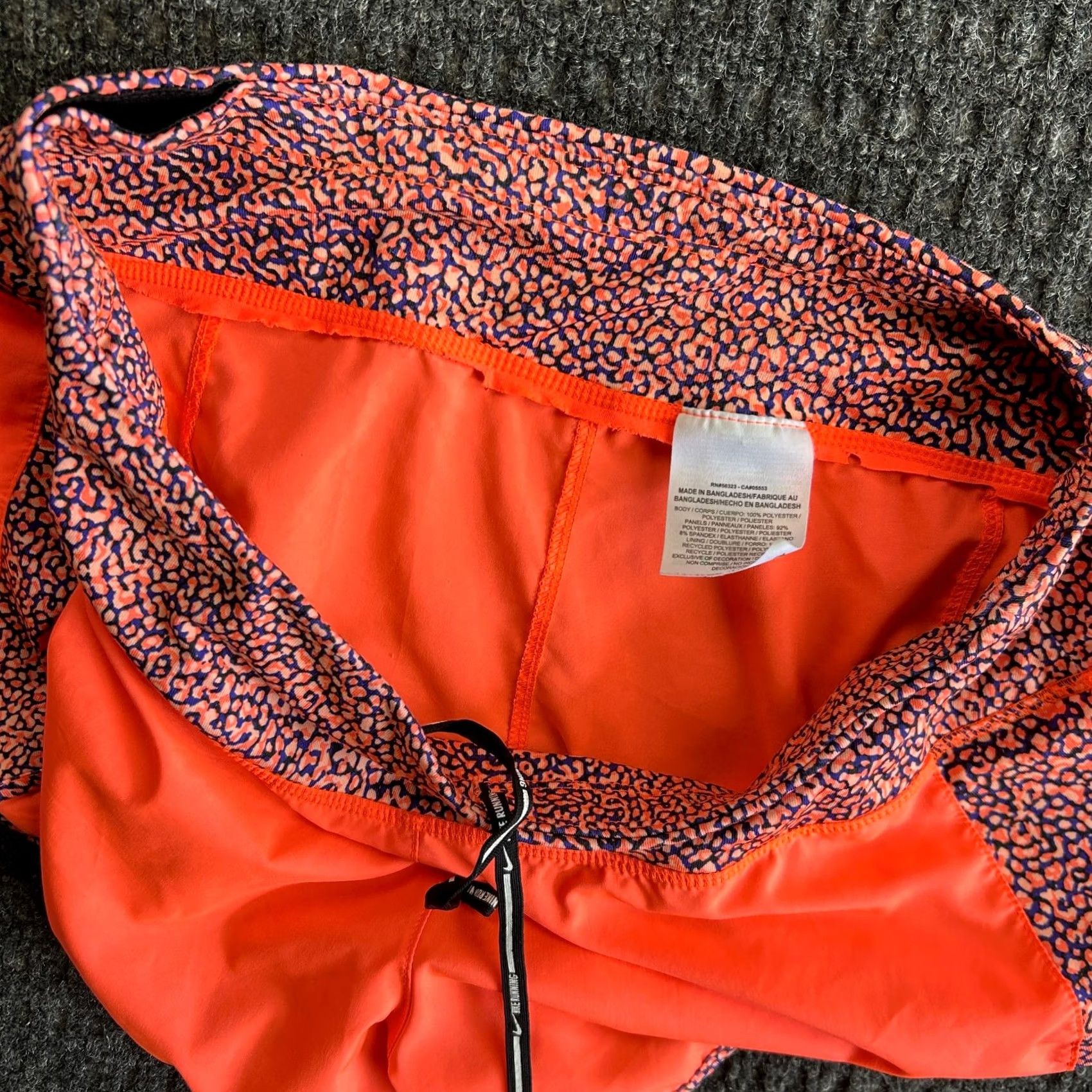 Nike Nike Womens Running Shorts Dri Fit M Orange Leopard Print Built in Brief REMOVED Size 32" / US 10 / IT 46 - 7 Thumbnail