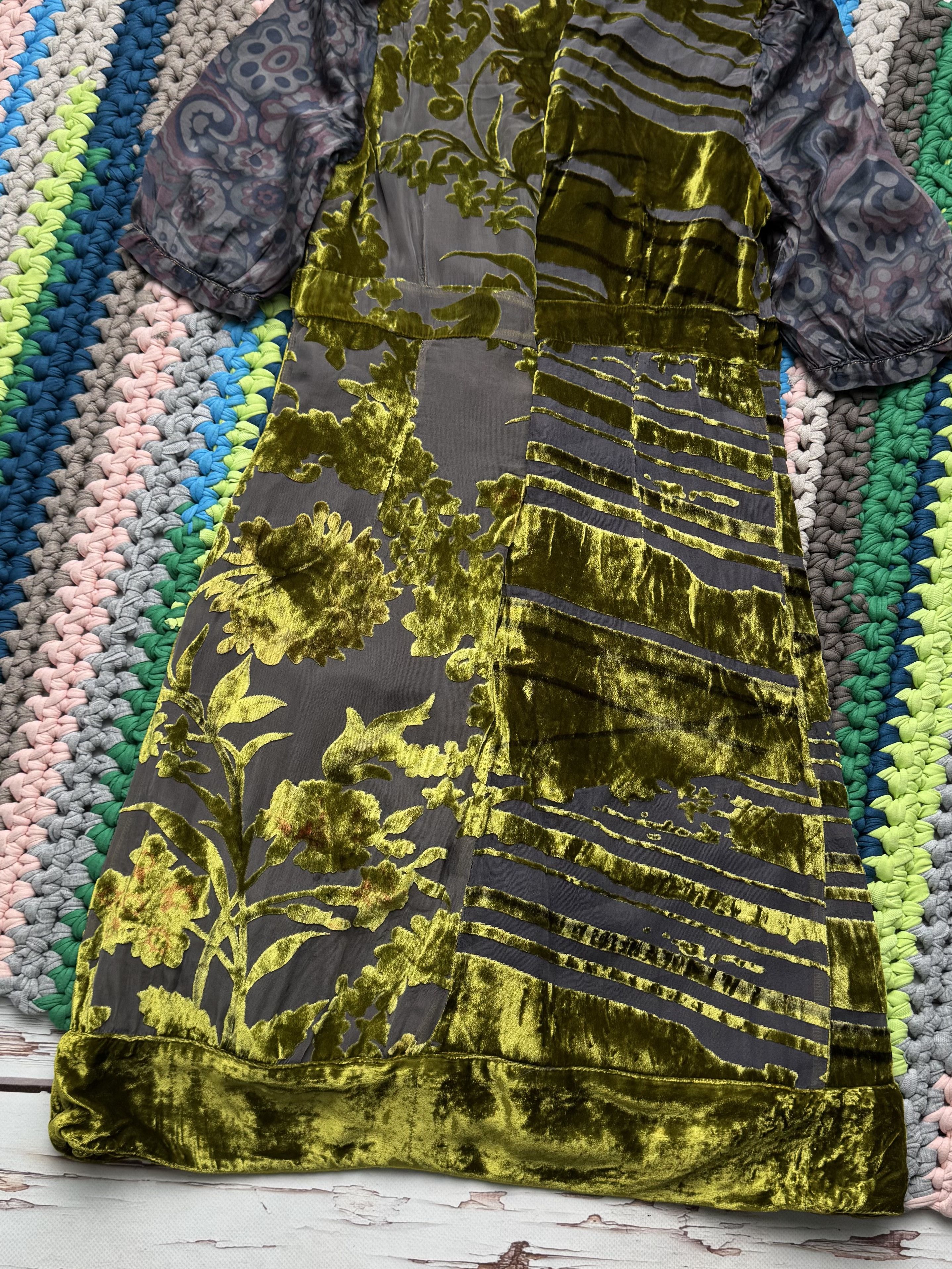 Custo Barcelona Custo Barcelona Vintage Rayon/Silk Dress (D10) Size XS / US 0-2 / IT 36-38 - 15 Thumbnail