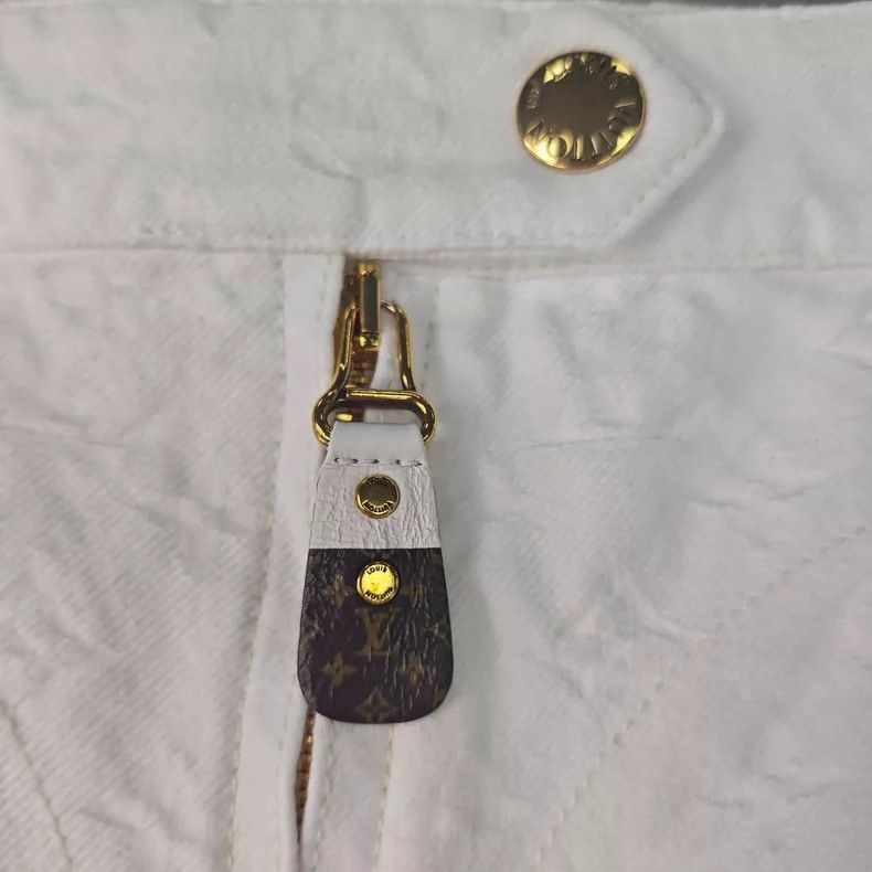 Louis Vuitton Louis Vuitton White Full Logo Zipper Leather Label Pants 25 Size US 40 / EU 56 - 5 Thumbnail