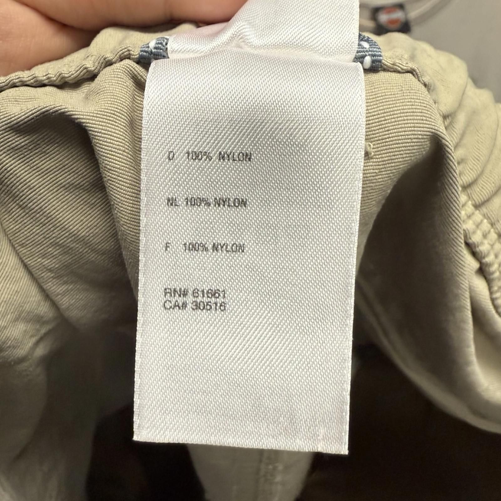 The North Face The North Face Utility Hiking Shorts -- L -- Size US L / EU 52-54 / 3 - 8 Thumbnail