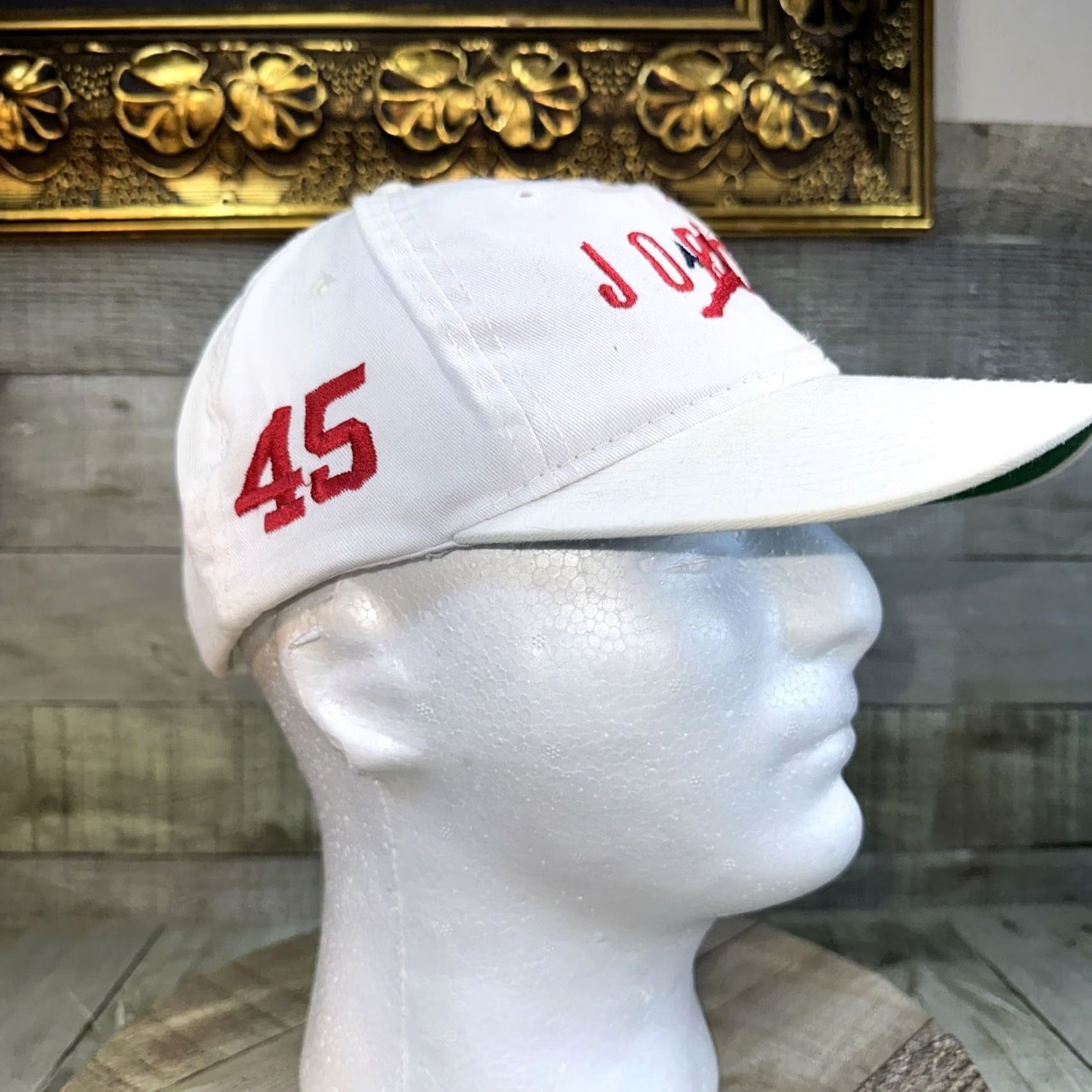 Jordan Brand VINTAGE Jordan snapback hat Y2K white number 45 Size ONE SIZE - 2 Thumbnail