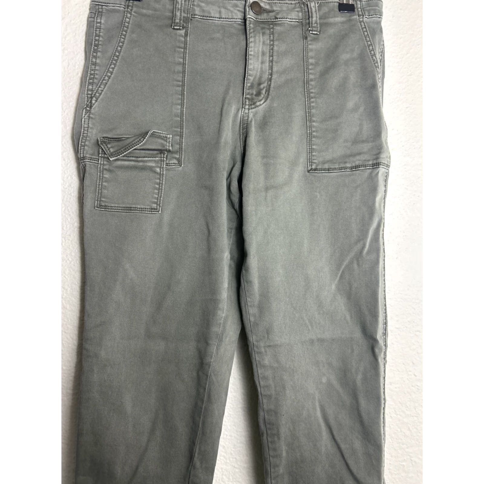 Vintage **Caslon Army Green Women Utility Pants Size 29** User: **Caslon Women's Army Green Utility Pants Size 29** Size 29" - 3 Thumbnail