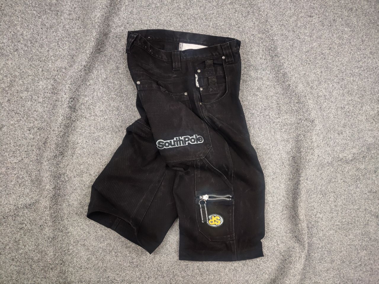 Southpole Vintage Southpole baggy Black denim Shorts Y2k Style Rap Size US 34 / EU 50 - 1 Thumbnail
