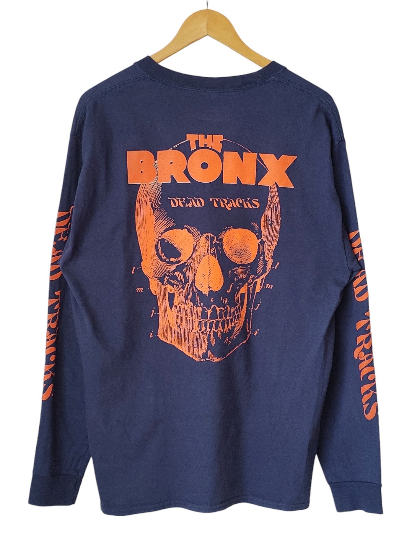 Band Tees The Bronx 2000s Dead Tracks VTG Longsleeve Tshirt Size US L / EU 52-54 / 3 - 1 Thumbnail
