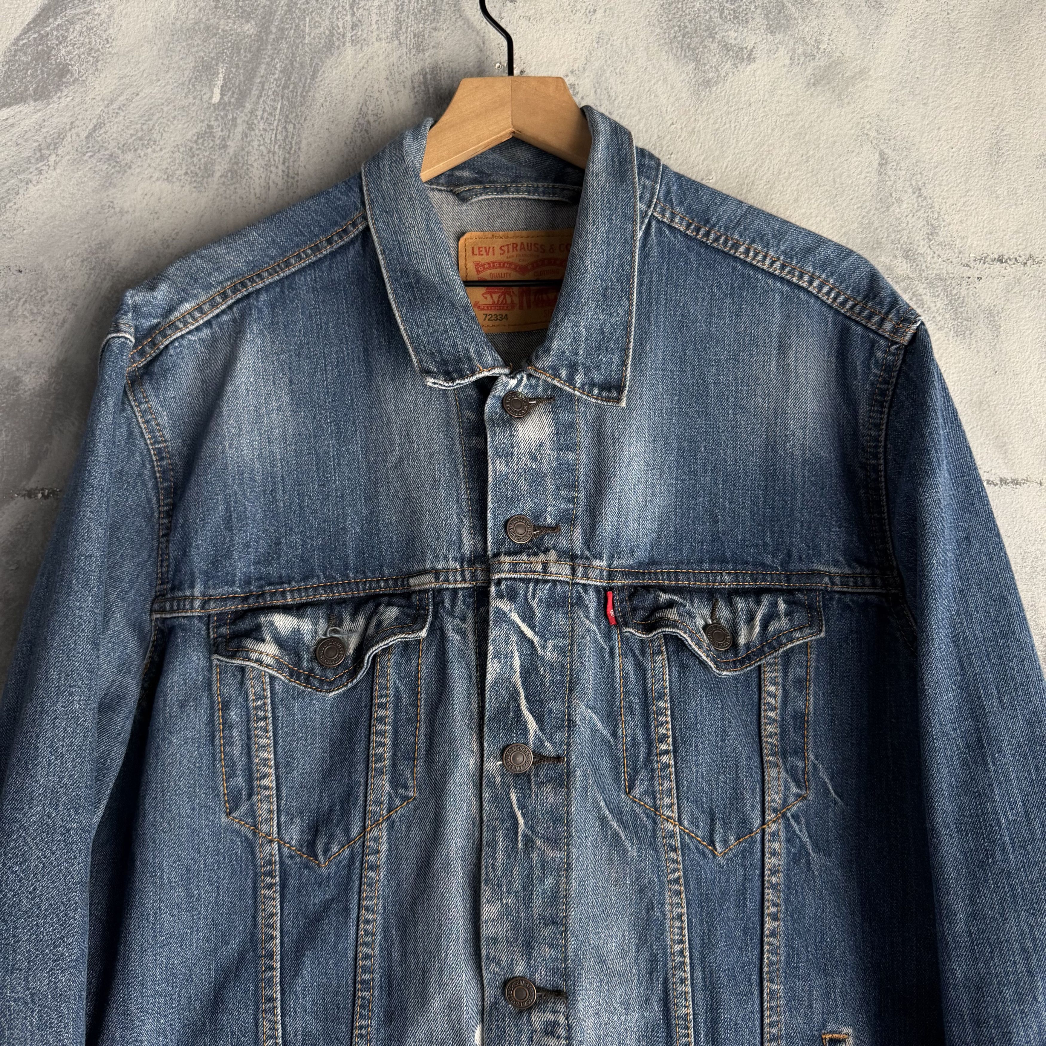 Levi's Levis Trucker Jacket Medium Wash Denim 72334-0140 Cotton Size US XXL / EU 58 / 5 - 2 Thumbnail