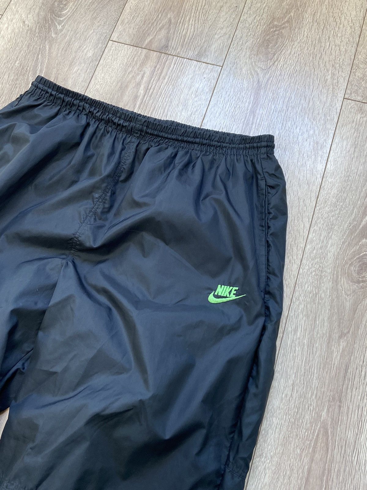 Nike Nike Vintage Nylon Pants 90’s Size US 34 / EU 50 - 4 Thumbnail