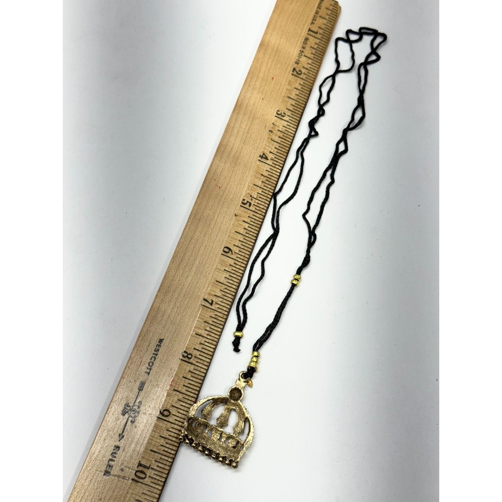 Vintage Vintage rhinestone crown black pendant necklace Size ONE SIZE - 4 Thumbnail
