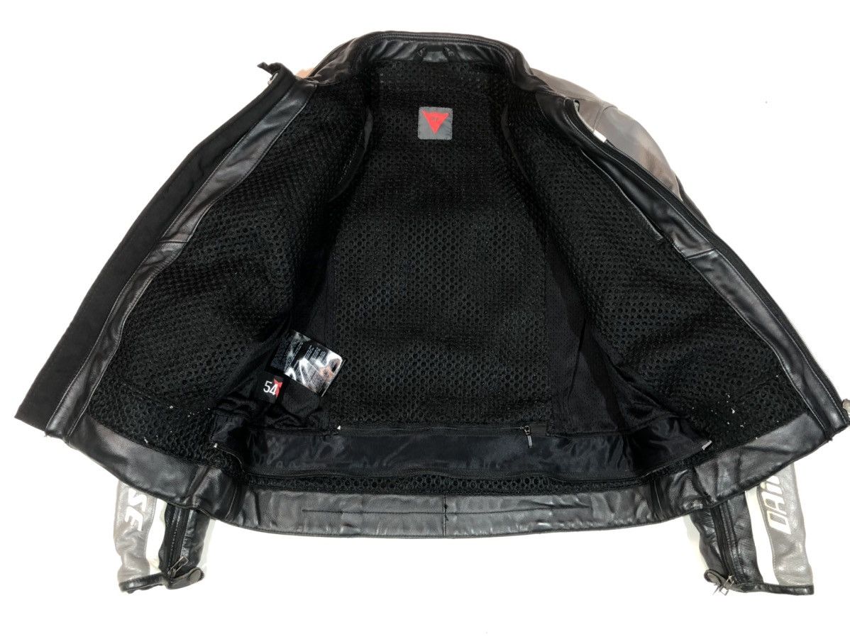 Dainese × Honda × Yamaha Dainese Ducati Motorcycle leather jacket Racing Size US L / EU 52-54 / 3 - 17 Thumbnail