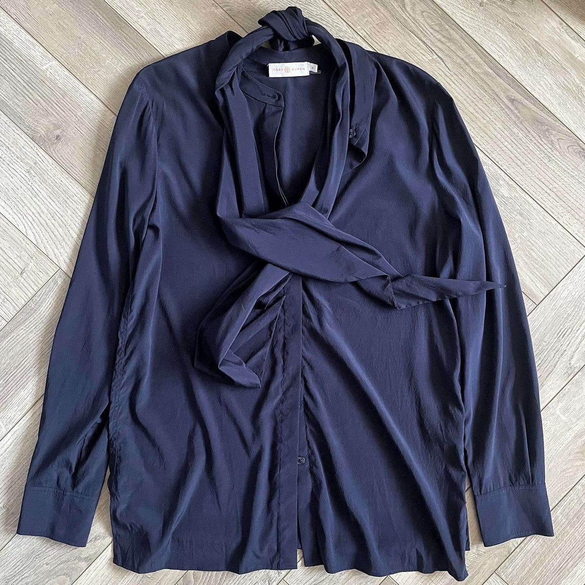Tory Burch Tory Burch Silk Scarf Shirt Size XS / US 0-2 / IT 36-38 - 2 Thumbnail