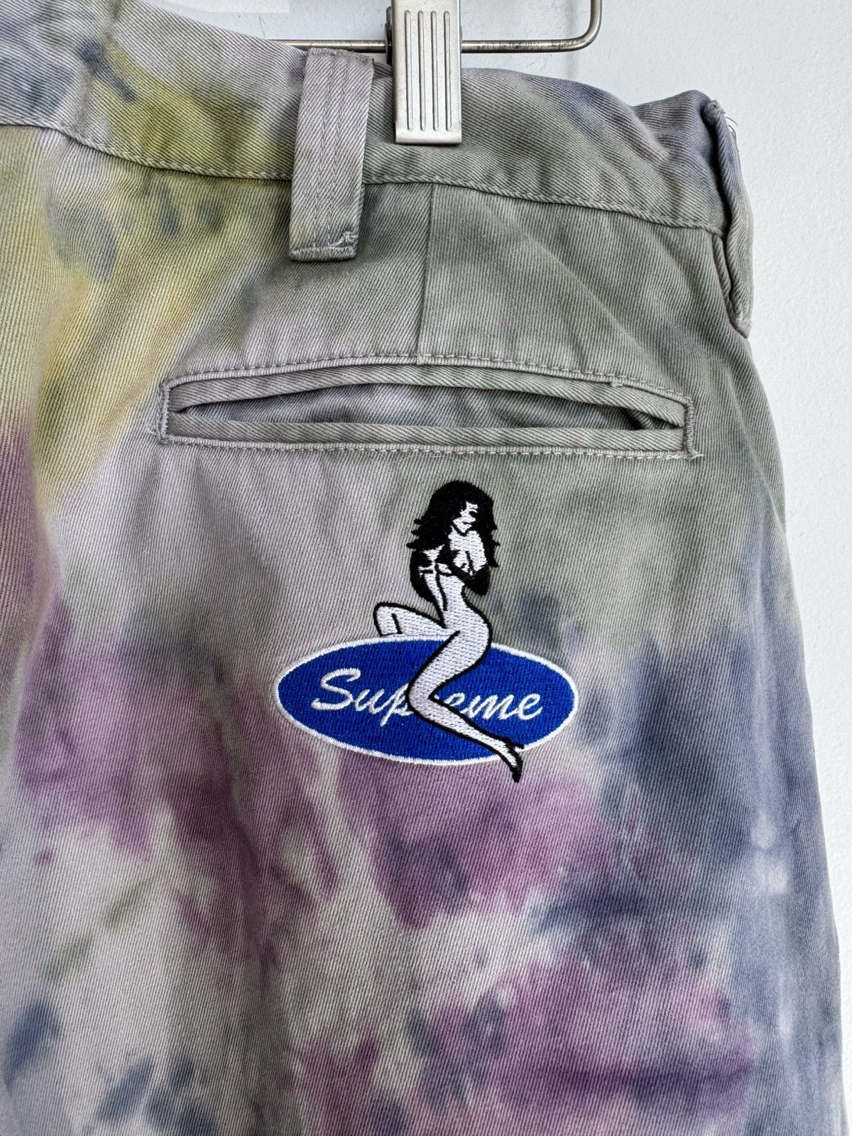 Supreme Supreme tie dye chinos Size US 31 - 4 Thumbnail