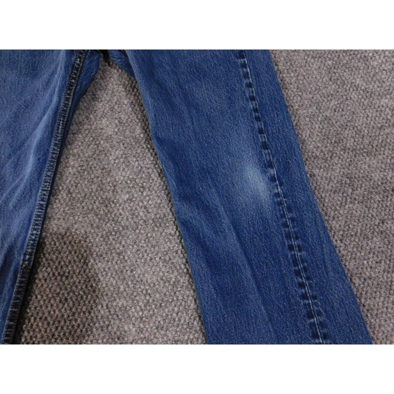 Levi's Levi's 505 Jeans Mens 33x30 Blue Denim Regular Fit Straight Leg Zip Fly Classic Size US 33 - 3 Thumbnail