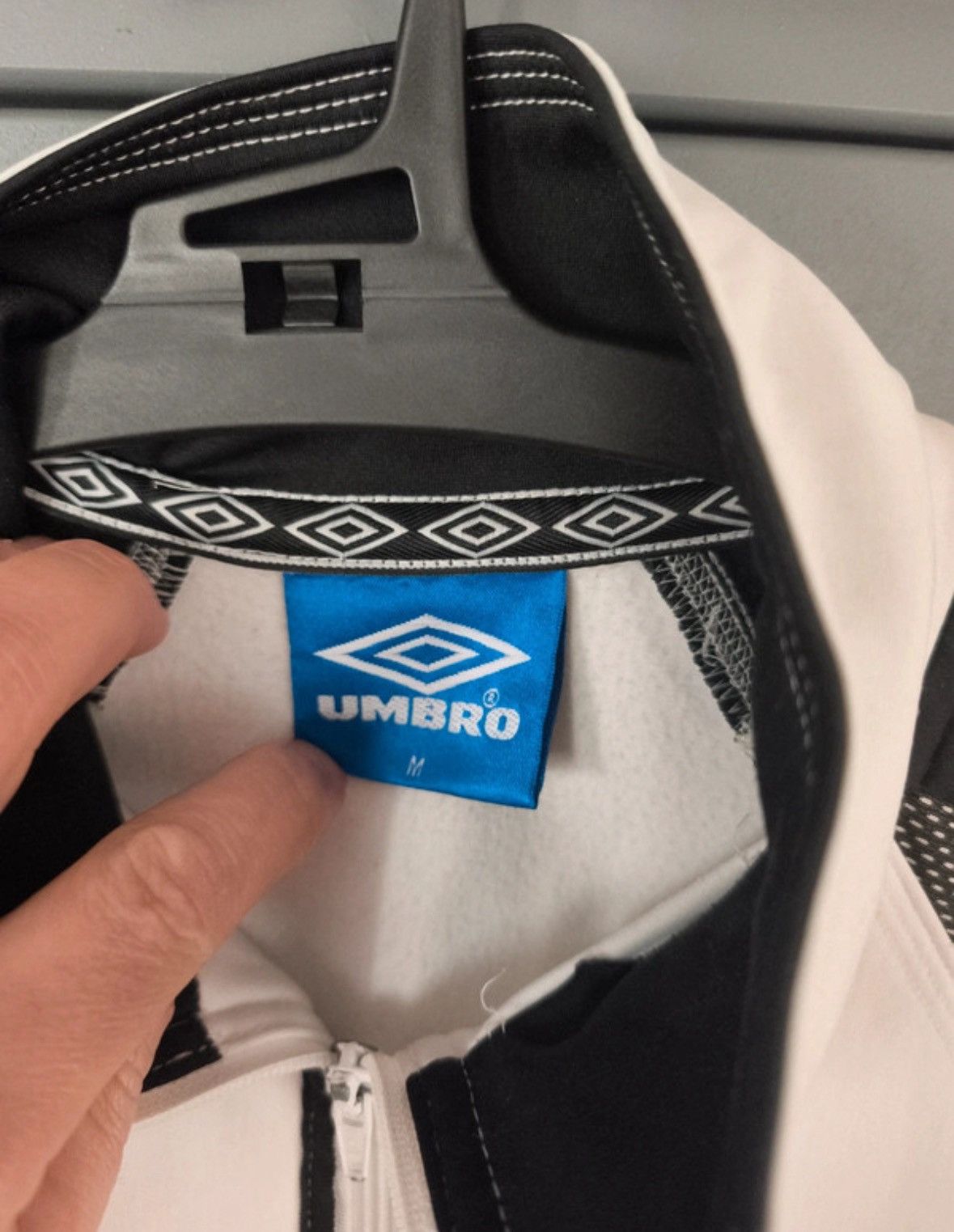 Umbro Vinage Umbro Ajax UCL 90s Jacket M Size US M / EU 48-50 / 2 - 5 Thumbnail