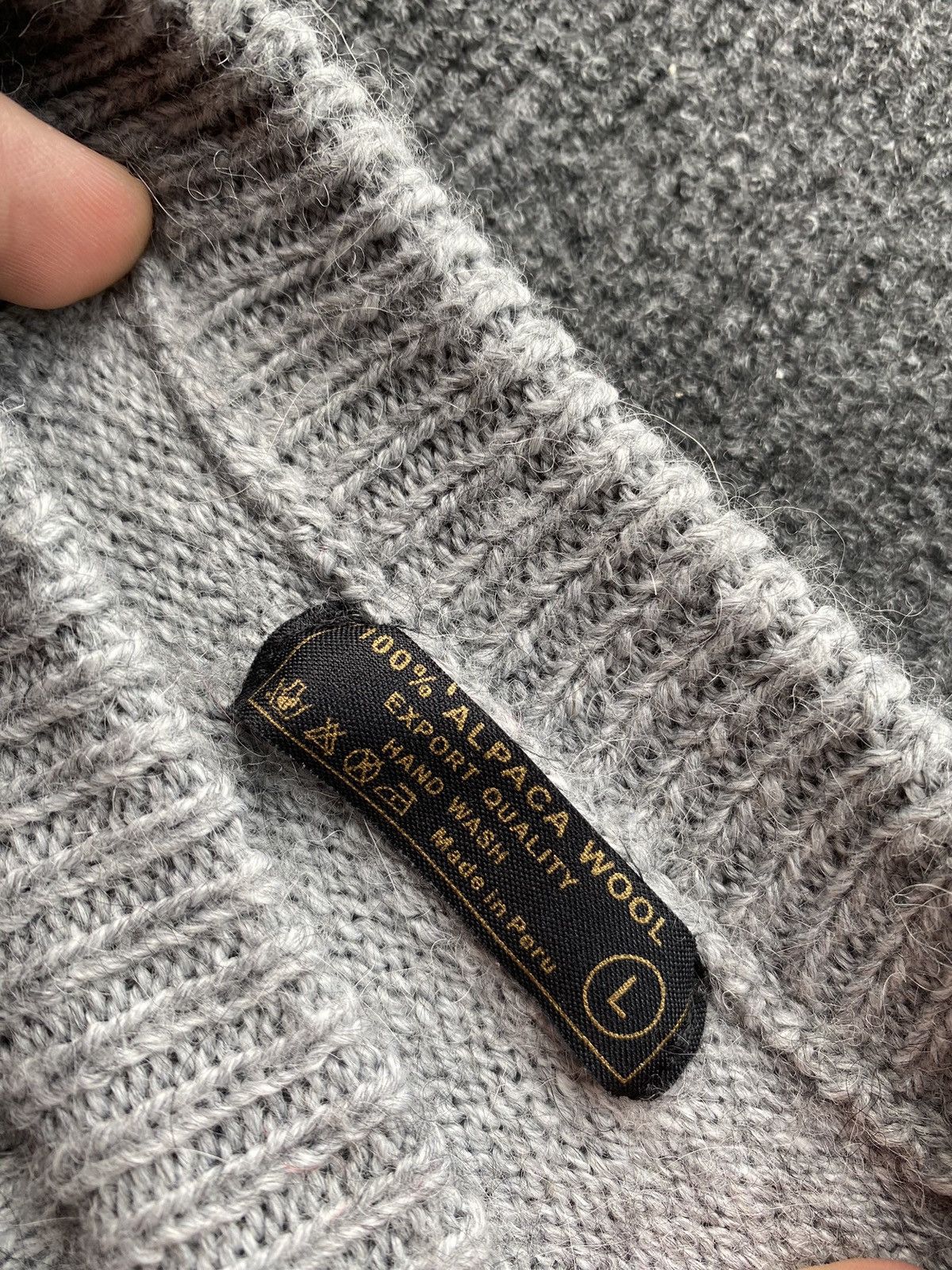 Other 🔥Rare Alpaca Wool Peru Made native womens sweater L size Size L / US 10 / IT 46 - 2 Thumbnail