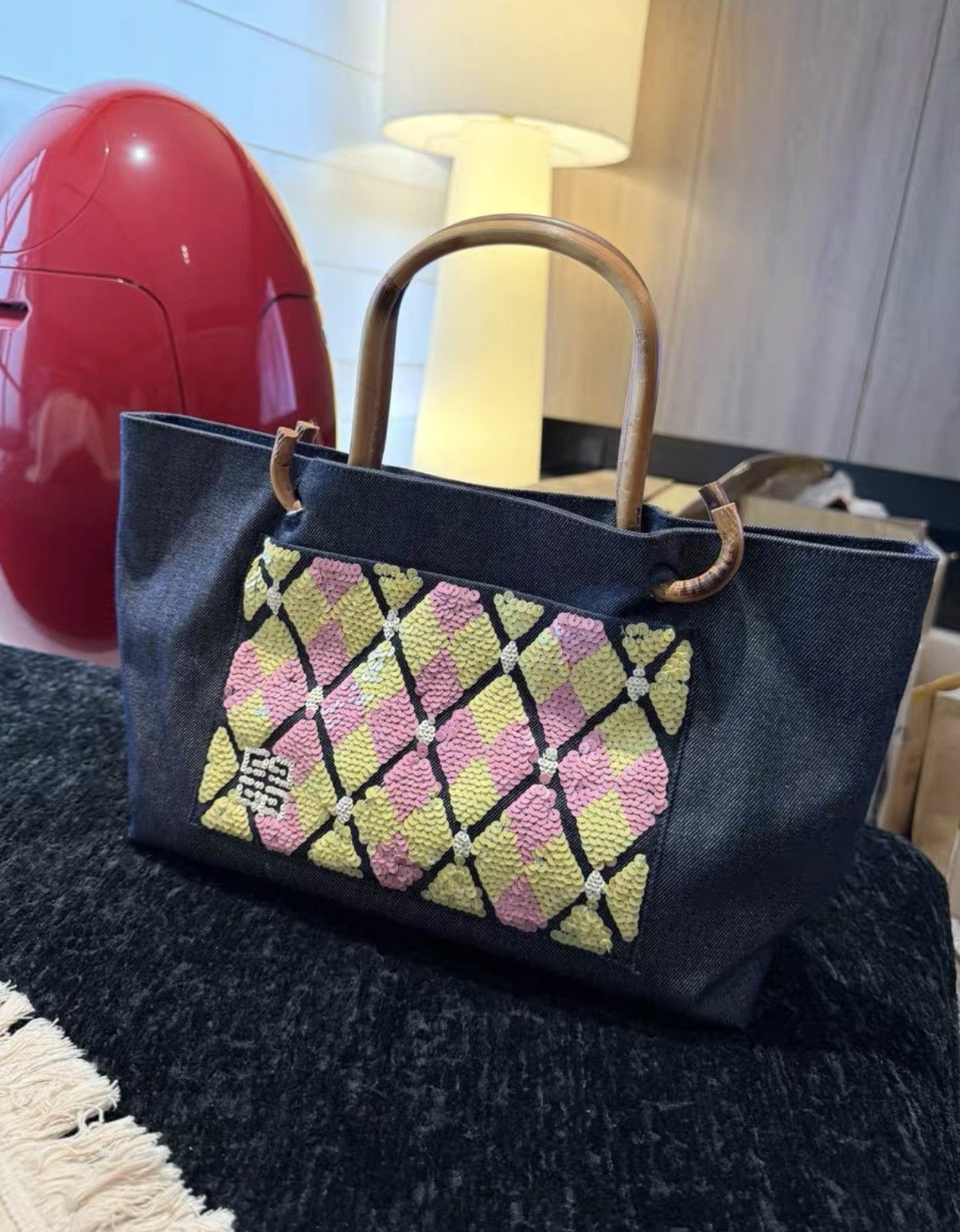 Givenchy Givenchy Vintage Denim Sequined Tote Bag J36 Size ONE SIZE - 1 Thumbnail