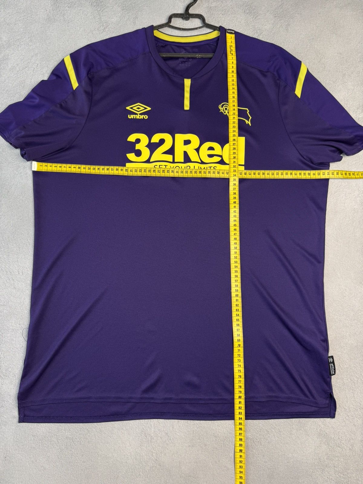 Umbro Derby County 2021 2022 Third Football Soccer Jersey Umbro Size US XXL / EU 58 / 5 - 13 Thumbnail