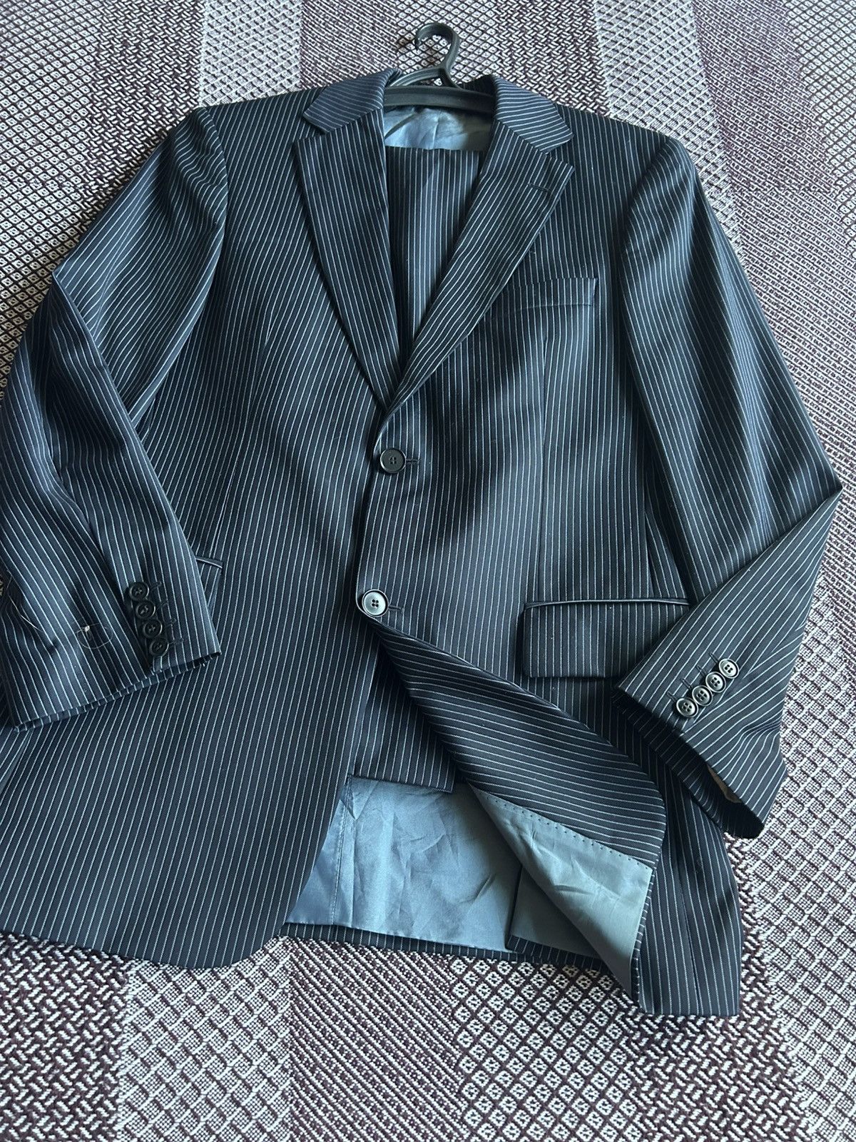 Hugo Boss Hugo Boss Striped Wool Suit Men’s Solid Style 48 Size Size 48R - 4 Thumbnail