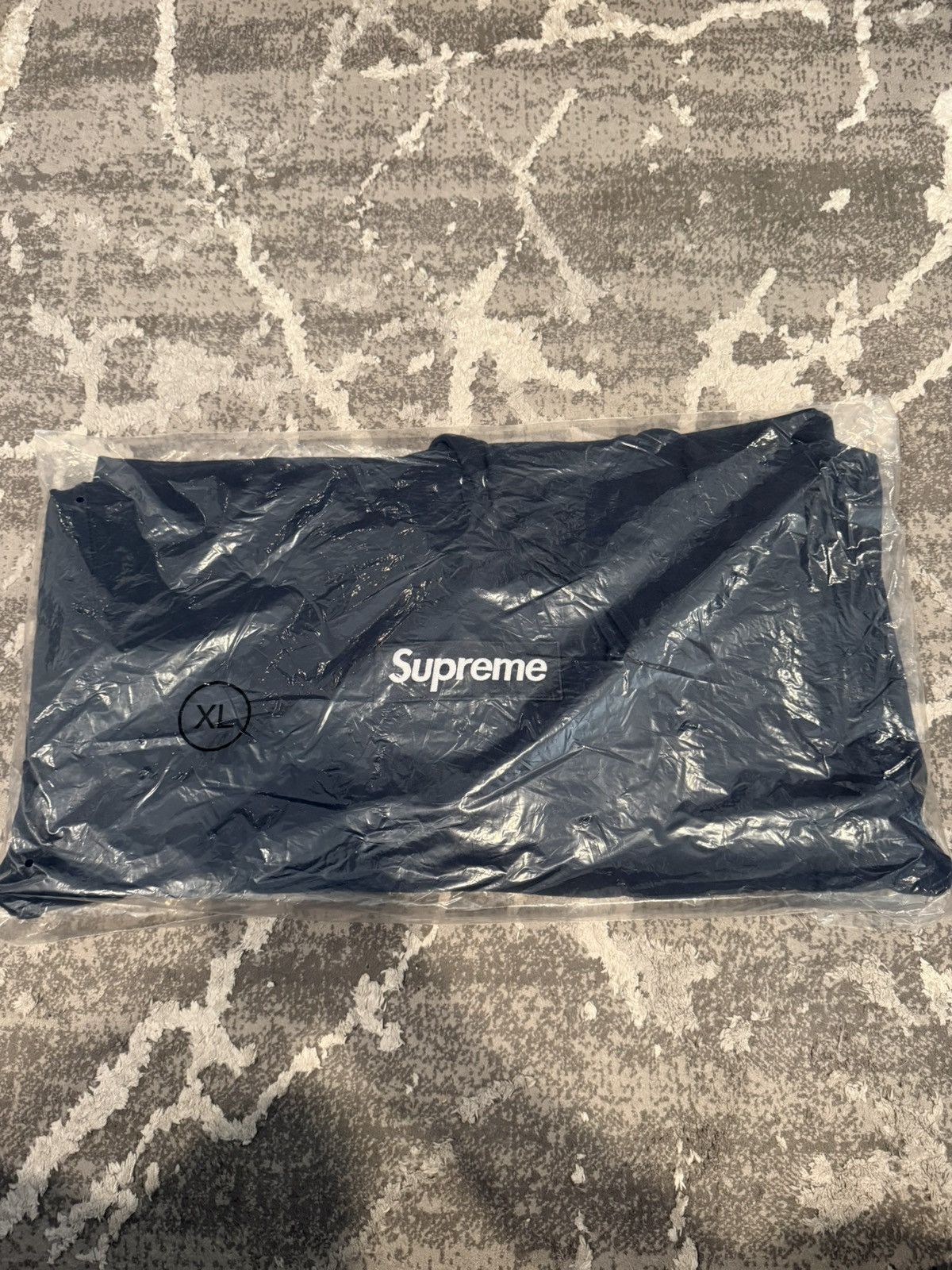 Supreme Supreme Navy Box Logo Size US XL / EU 56 / 4 - 1 Thumbnail