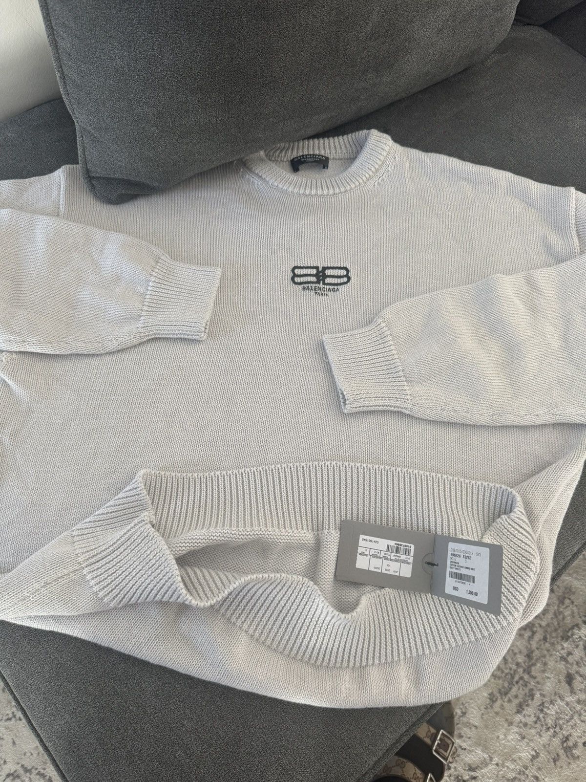 Balenciaga Balenciaga Knitted Crewneck Size US L / EU 52-54 / 3 - 1 Thumbnail