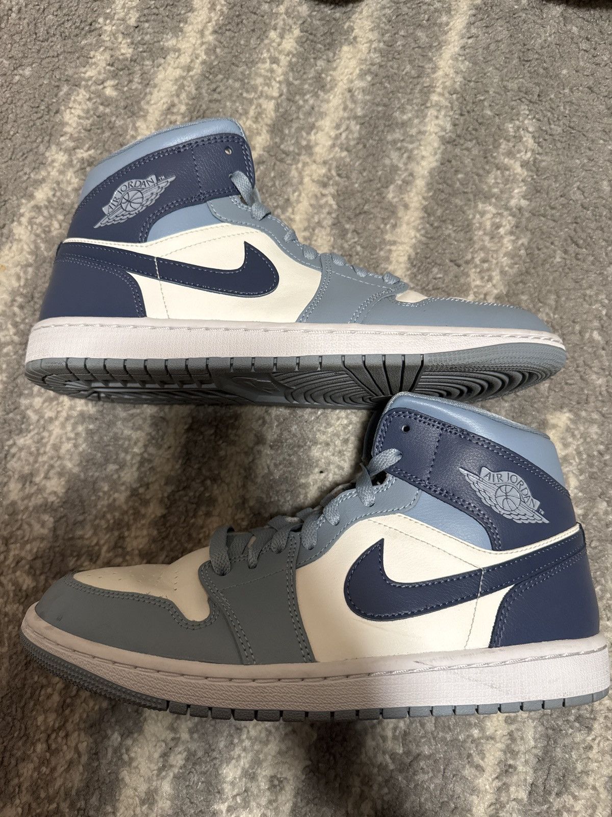 Nike woman’s air jordan 1 mid Size US 10 / IT 40 - 6 Thumbnail