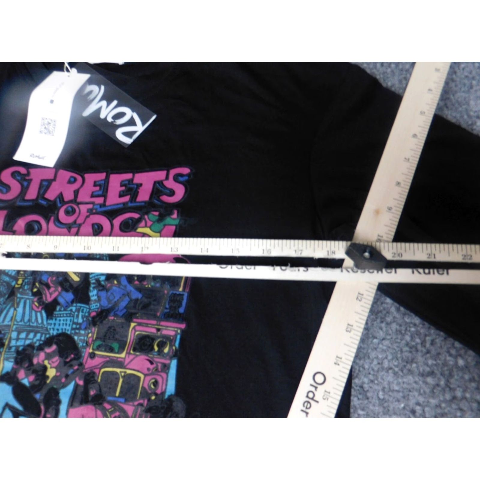 Vintage ROMWE Shirt Womens M Black London Graphic Casual Crew Neck T-Shirt Size M / US 6-8 / IT 42-44 - 6 Thumbnail