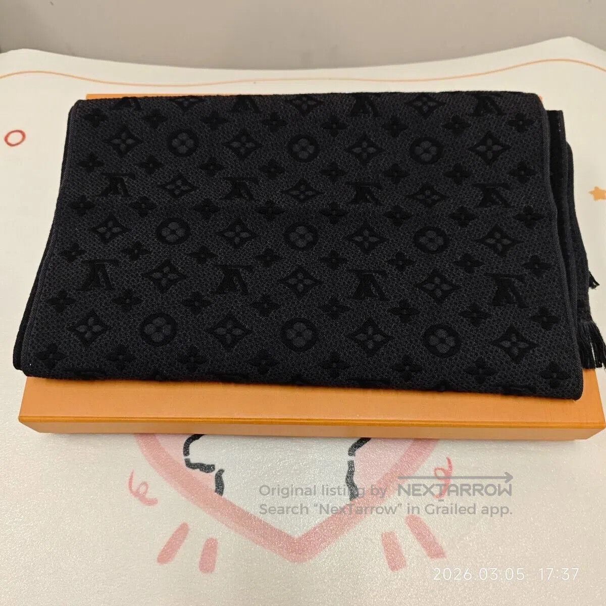 Louis Vuitton Louis Vuitton Black and grey logo monogrammed wool fringed Size ONE SIZE - 1 Thumbnail