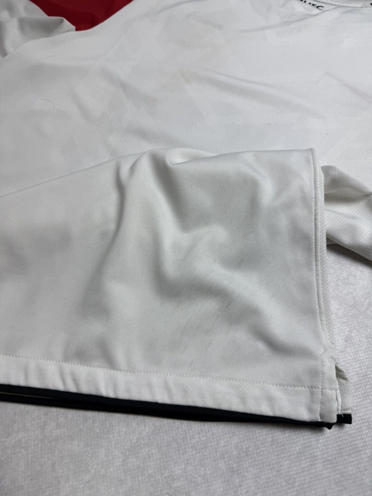 Nike 2010-11 Manchester United Nike Aon Football Shirt white S Size US S / EU 44-46 / 1 - 13 Thumbnail