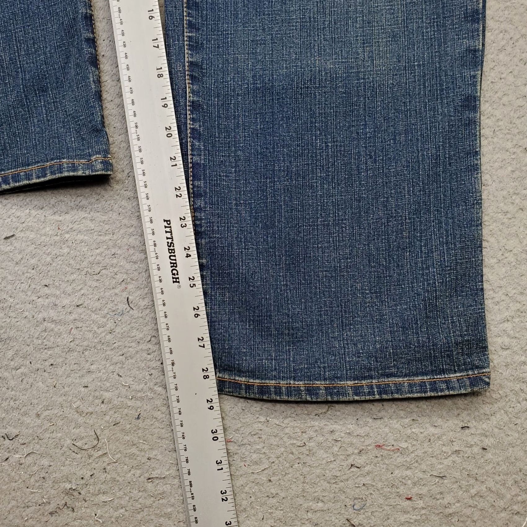 Denime Venezia Jeans Womens 26WP Blue Denim Straight 5-Pocket Petite Regular Size: 26WP Womens Color: Blue Grunge Style Low Waist Stretch Size 26" / US 2 / IT 38 - 4 Thumbnail