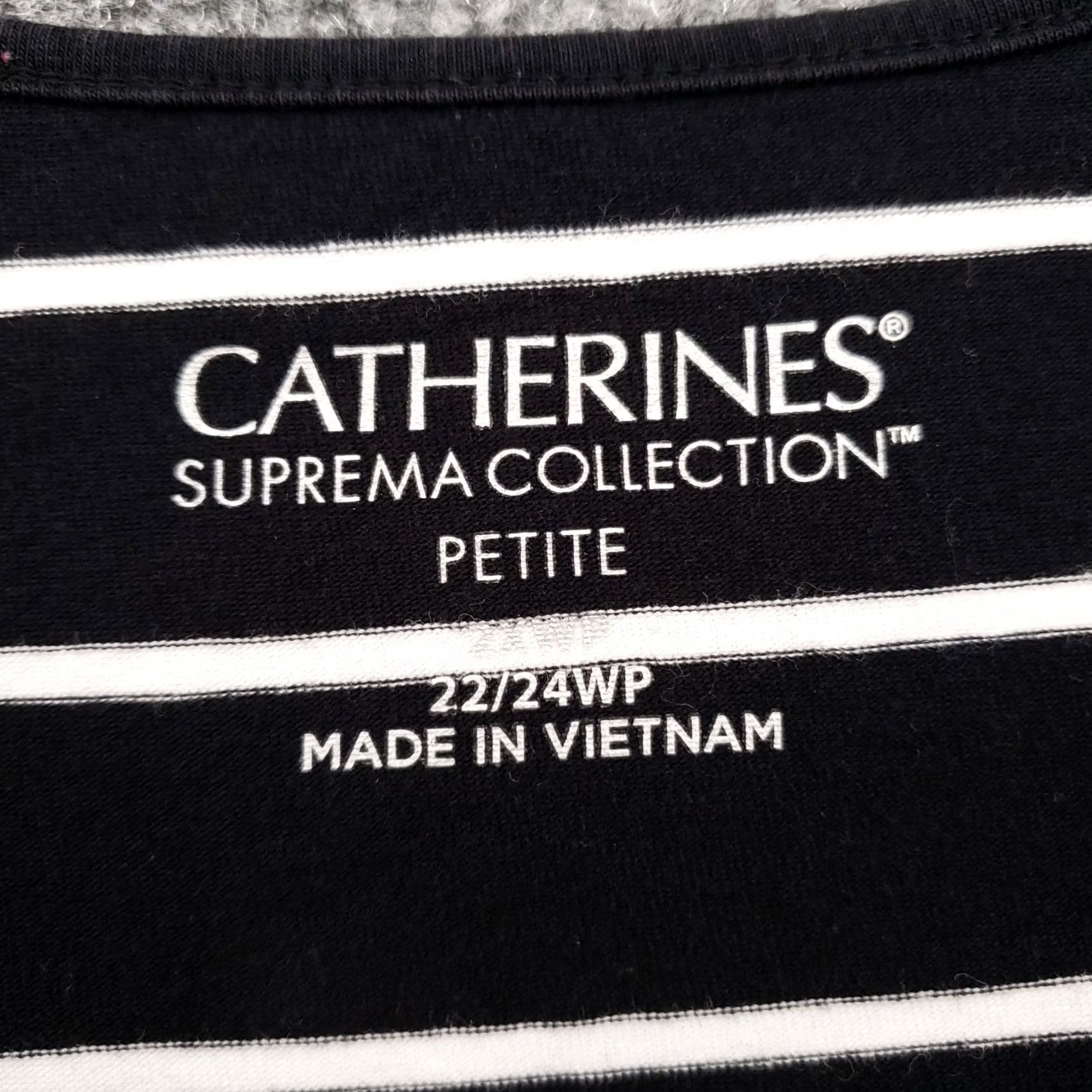 Vintage Catherines T Shirt Women 22W Black White Striped V Neck Size 3XL / US 20-22 - 7 Thumbnail