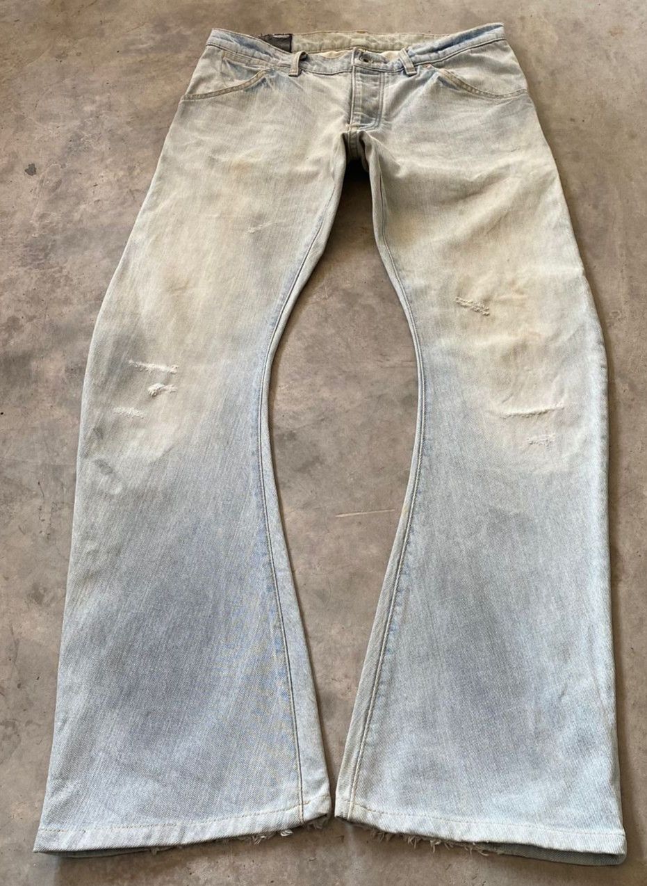 Attachment Vintage Attachment Japanese Brand Distressed Flare Denim Size US 30 / EU 46 - 2 Thumbnail
