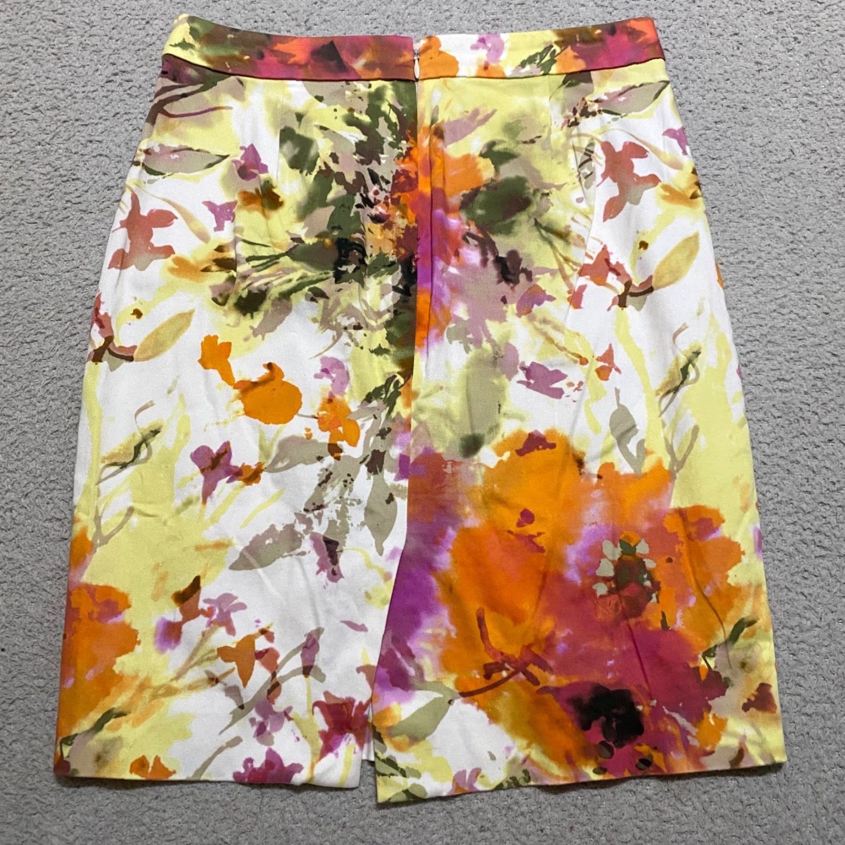 J.Crew J. Crew Womens sz 4 Skirt Multicolor Floral Straight Pencil Colorful Artsy Size 27" / US 4 / IT 40 - 2 Thumbnail