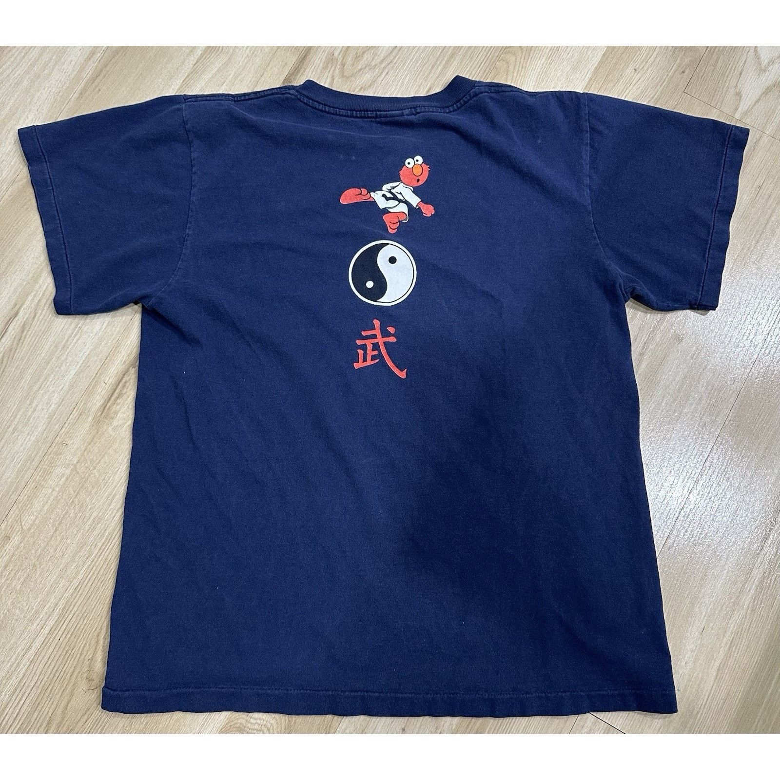 Changes Vintage 90s Elmo Sesame Street Karate T-Shirt Changes Tag Size US M / EU 48-50 / 2 - 6 Thumbnail