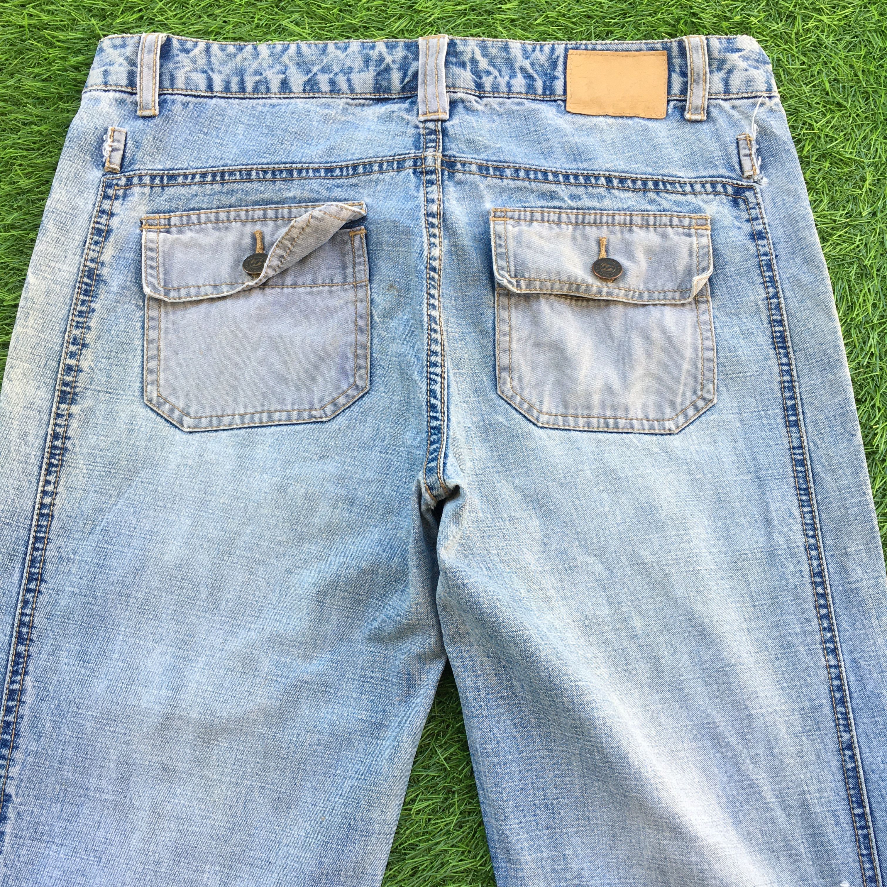Japanese Brand Low Waist Flared Wide Leg Jeans D-1019 Size 28" / US 6 / IT 42 - 4 Thumbnail