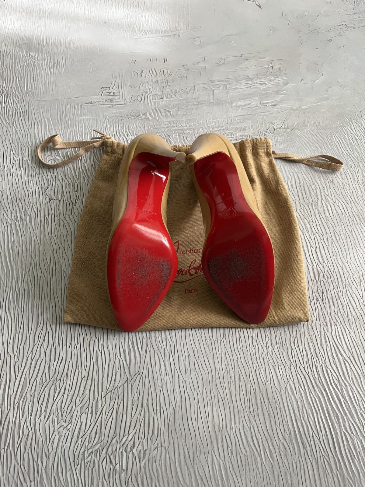 Christian Louboutin Luxury Heels 👠 Beige Made in Italy