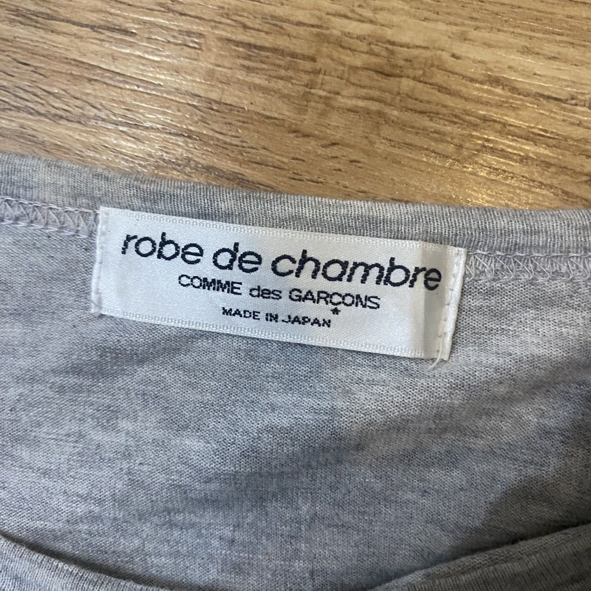 Comme des Garcons Comme Des Garcons Robe De Chambre Short Sleeve T-Shirt Size US S / EU 44-46 / 1 - 8 Thumbnail