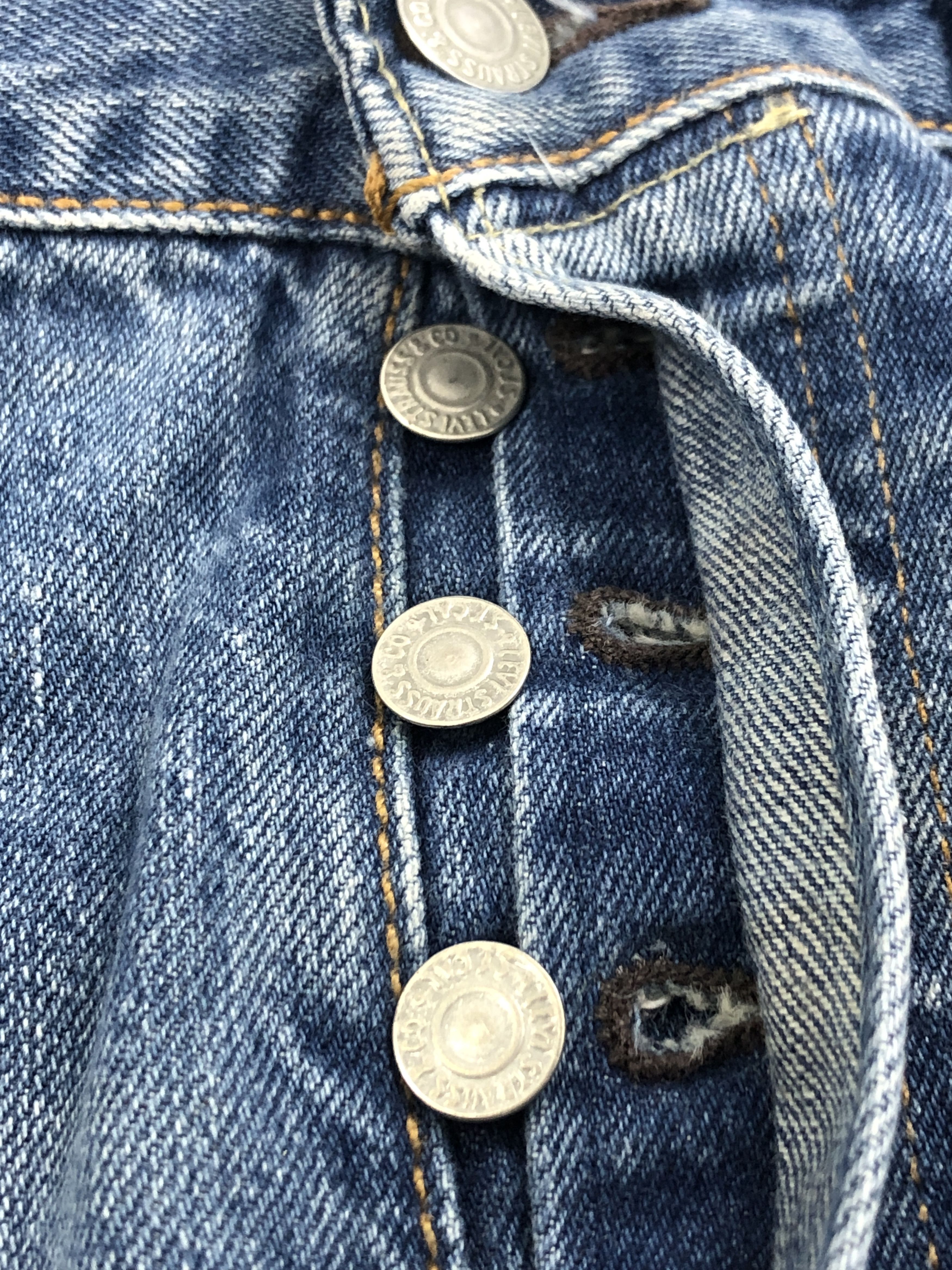 Levi's × Vintage Vintage Levis 501 Faded Blue Denim Jeans Size US 32 / EU 48 - 12 Thumbnail