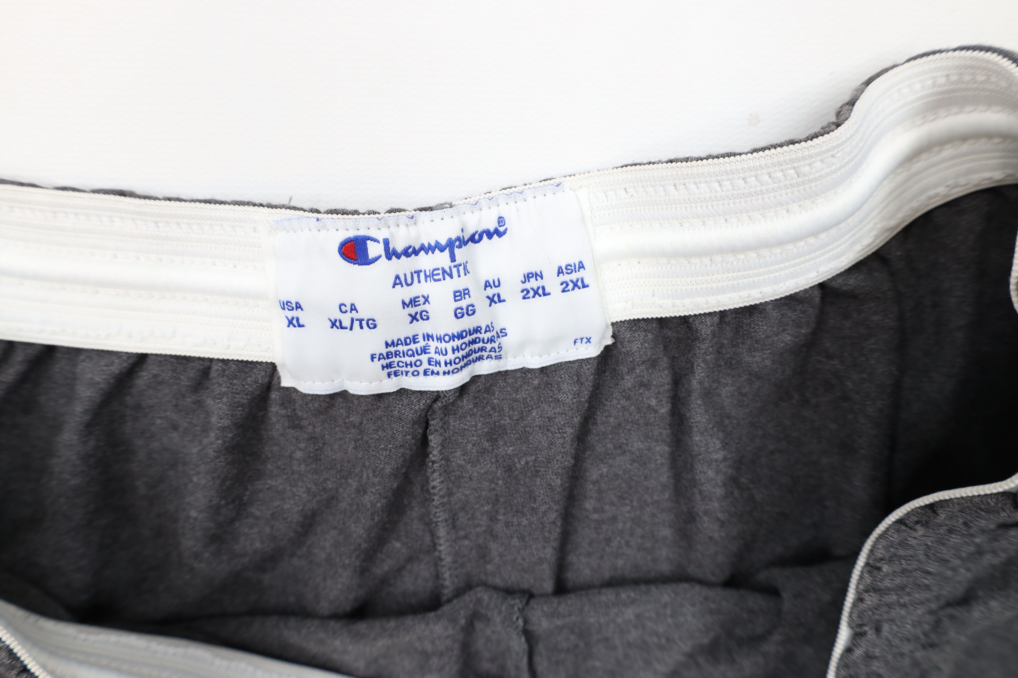 Champion × Vintage Vintage Champion Classic Logo Above Knee Shorts Heather Gray Size US 36 / EU 52 - 10 Thumbnail
