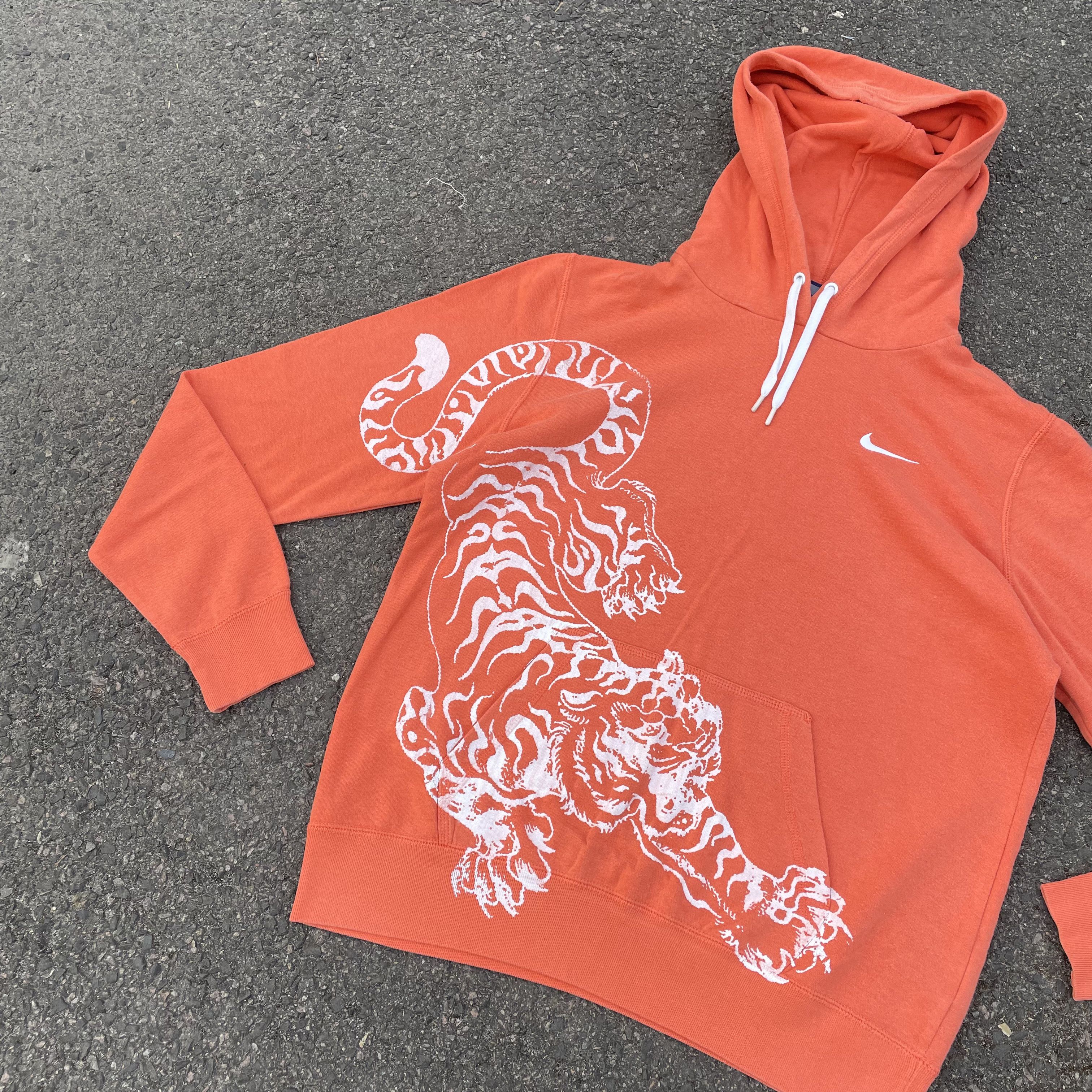 Nike Custom Nike orange Hoodie Tiger Black art grunge opium y2k Size US L / EU 52-54 / 3 - 3 Thumbnail