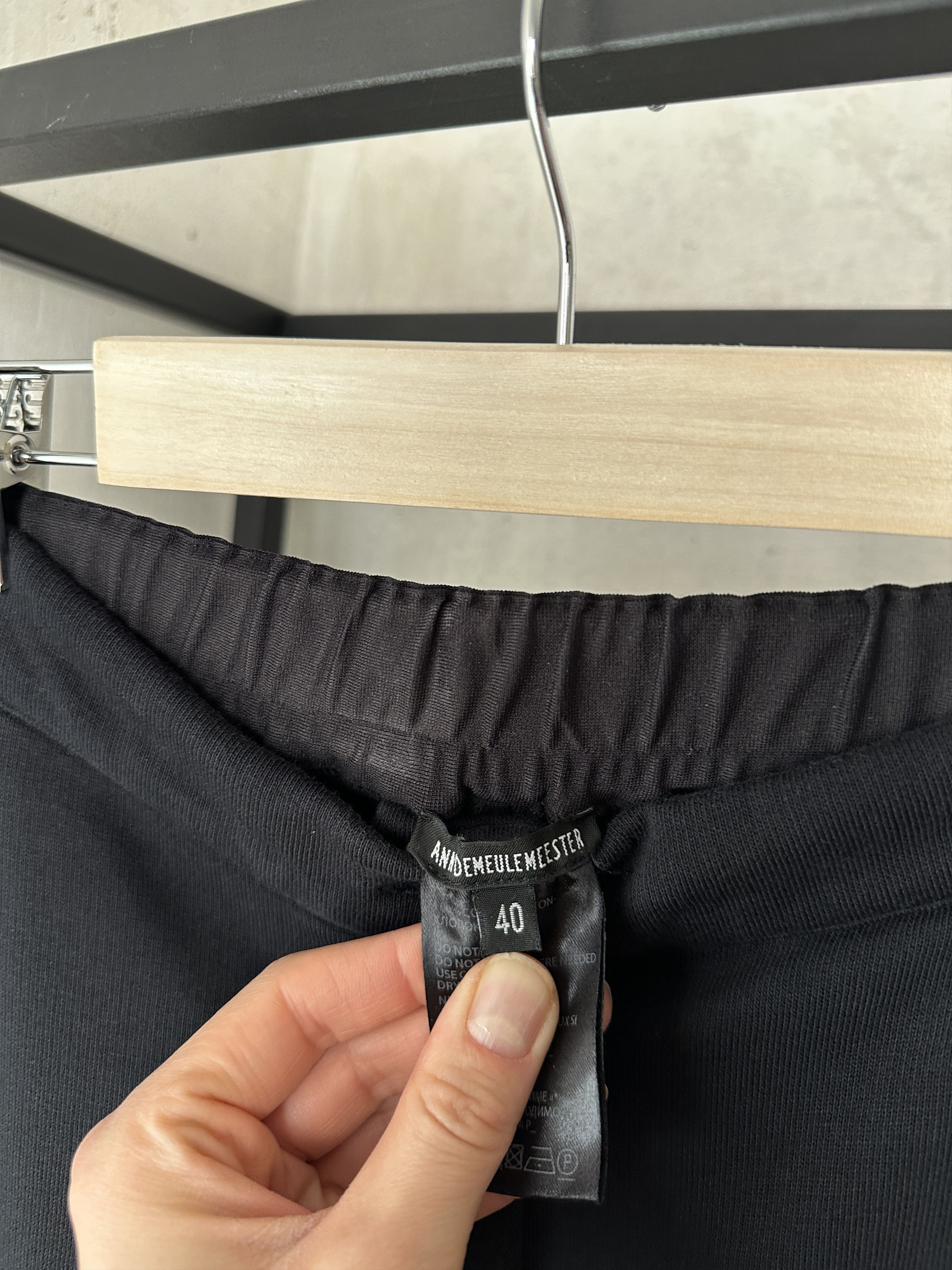 Ann Demeulemeester Ann Demeulemeester Cropped Pants Size 27" / US 4 / IT 40 - 5 Thumbnail