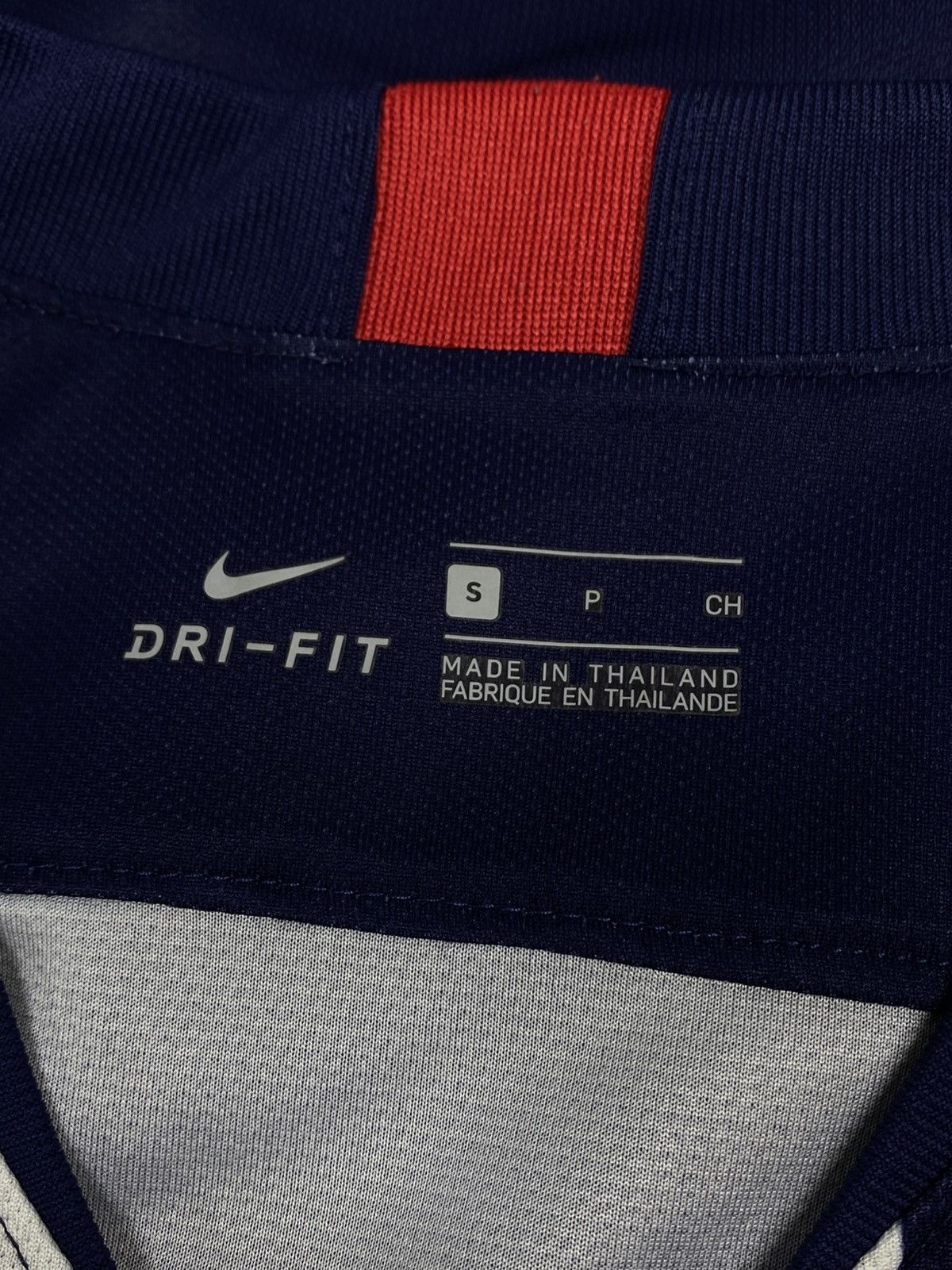 Nike Nike PSG Paris Saint Germain 2019/20 Home Soccer Jersey Size US S / EU 44-46 / 1 - 16 Thumbnail