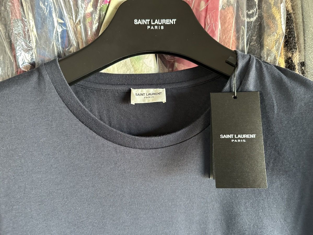 Saint Laurent Paris $620 FW23 Saint Laurent reverse logo dark navy t shirt L Size US L / EU 52-54 / 3 - 8 Thumbnail